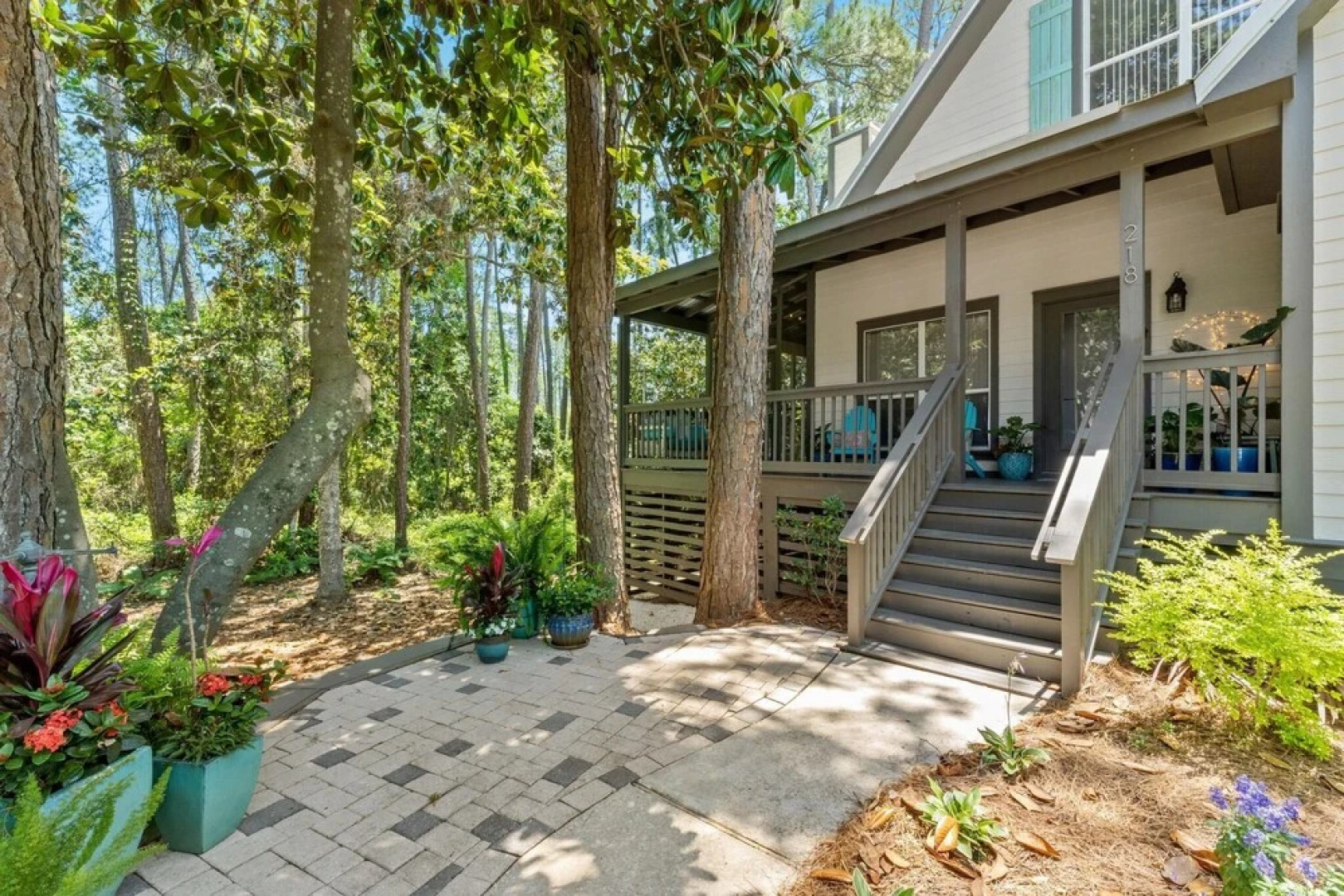 Mermaids and Magnolias