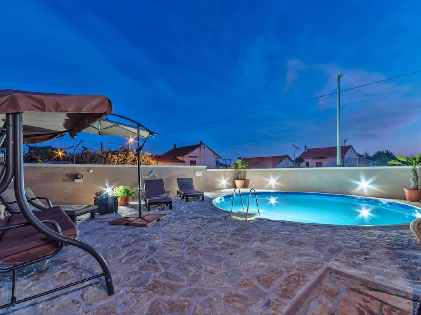 Lovely Apartment in Pakoštane With Private Swimming Pool
