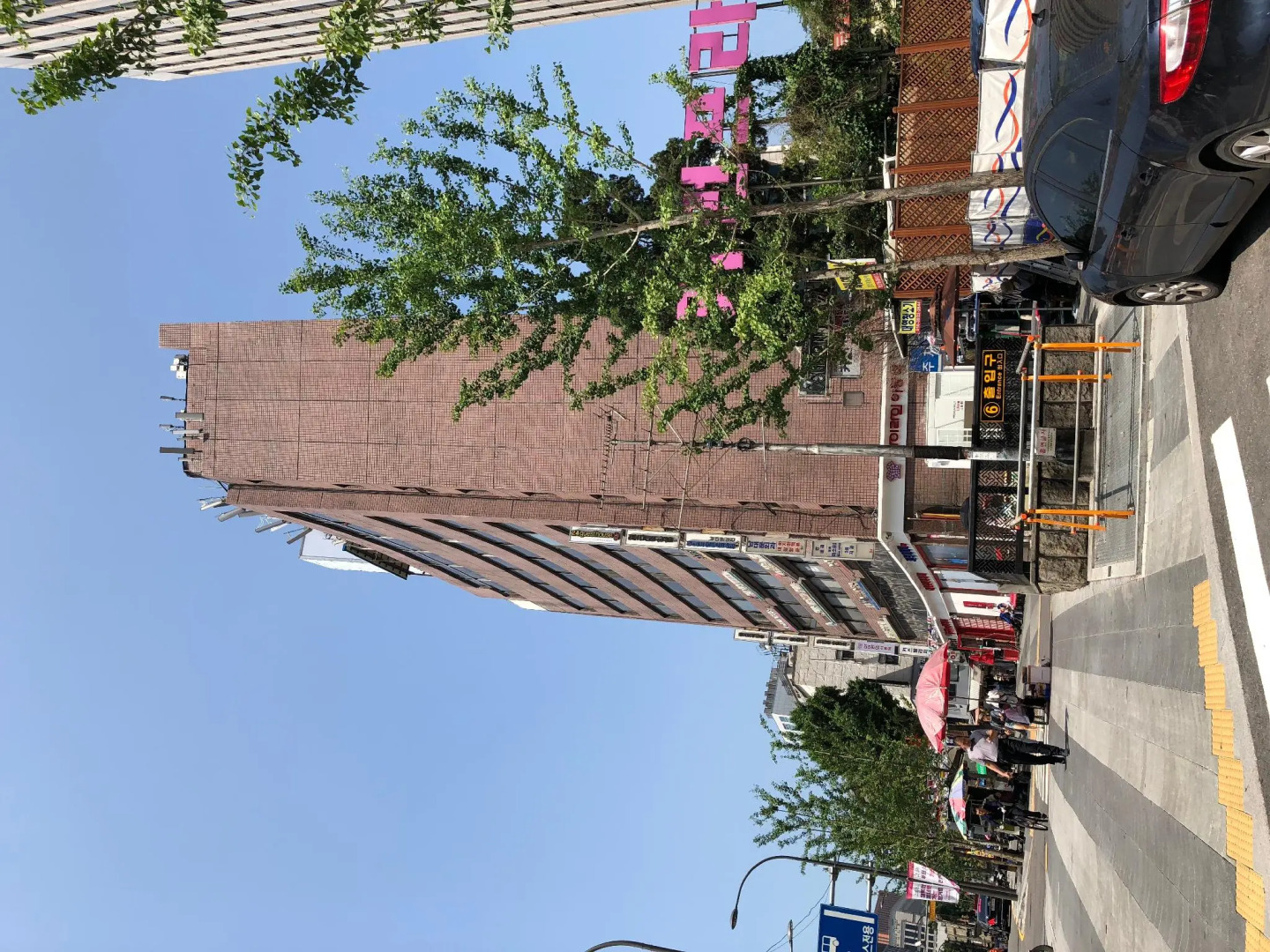 24 Guesthouse Myeongdong Town