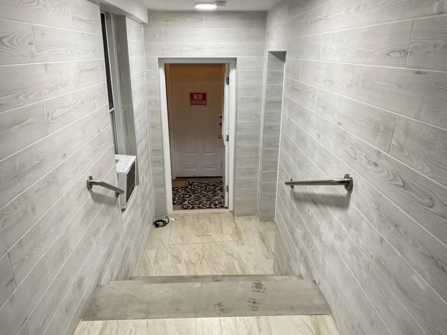 Nice two Bedroom apt at 25 Minutes to New York