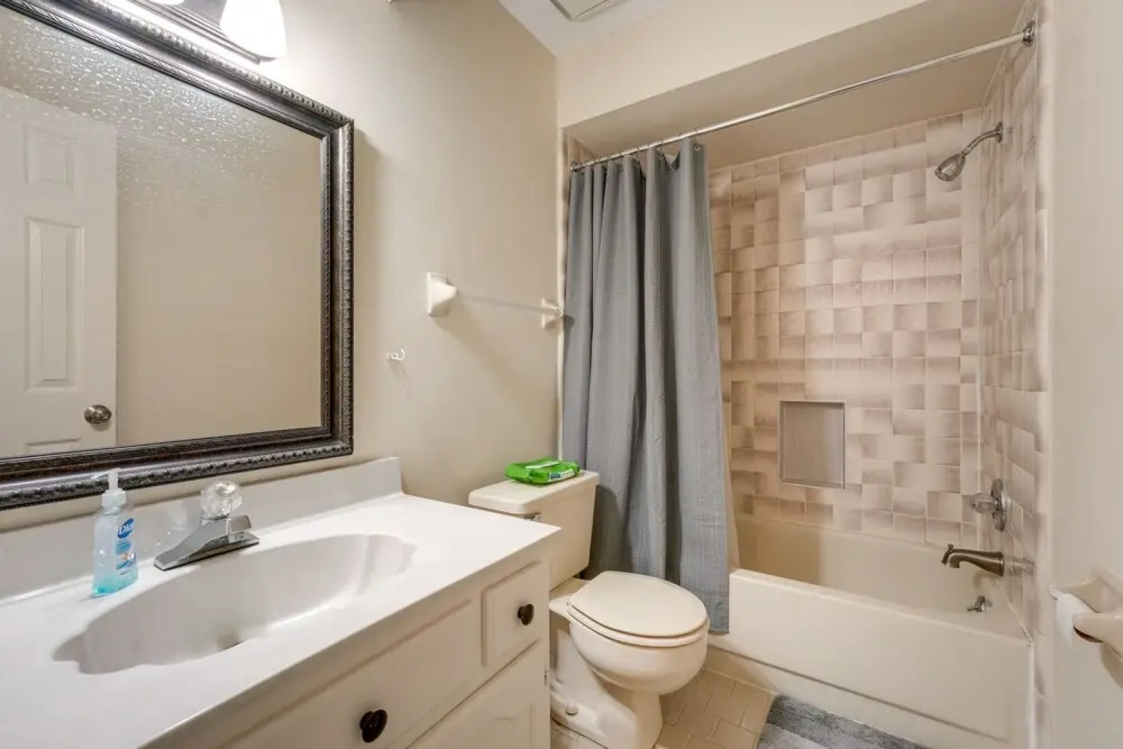 Southaven Vacation Rental ~ 10 Mi to Graceland!