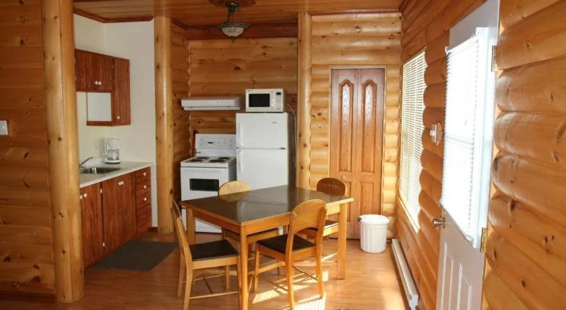 Motel Les Chalets Bo-Fleuve