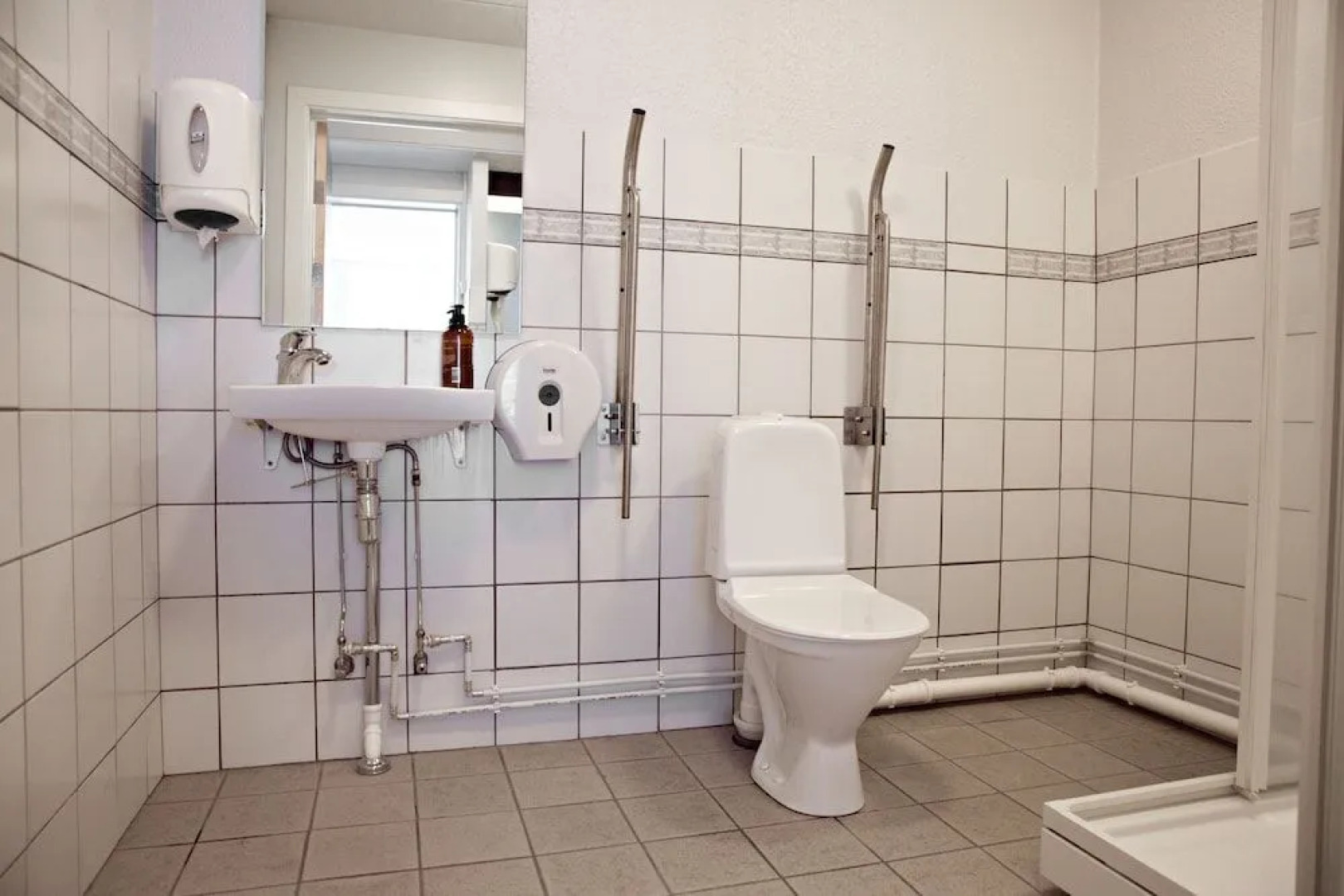 Puffin Nest Capsule Hostel