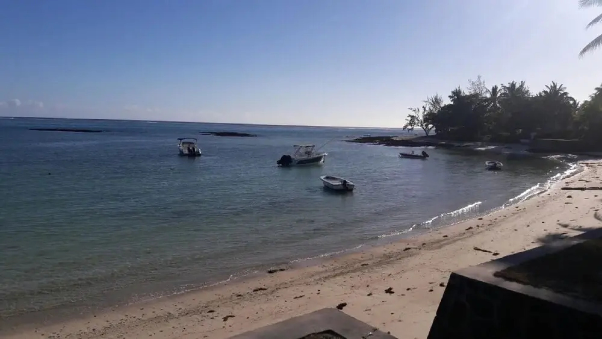 Villa With 3 Bedrooms in Quatre Cocos, With Private Pool, Terrace and