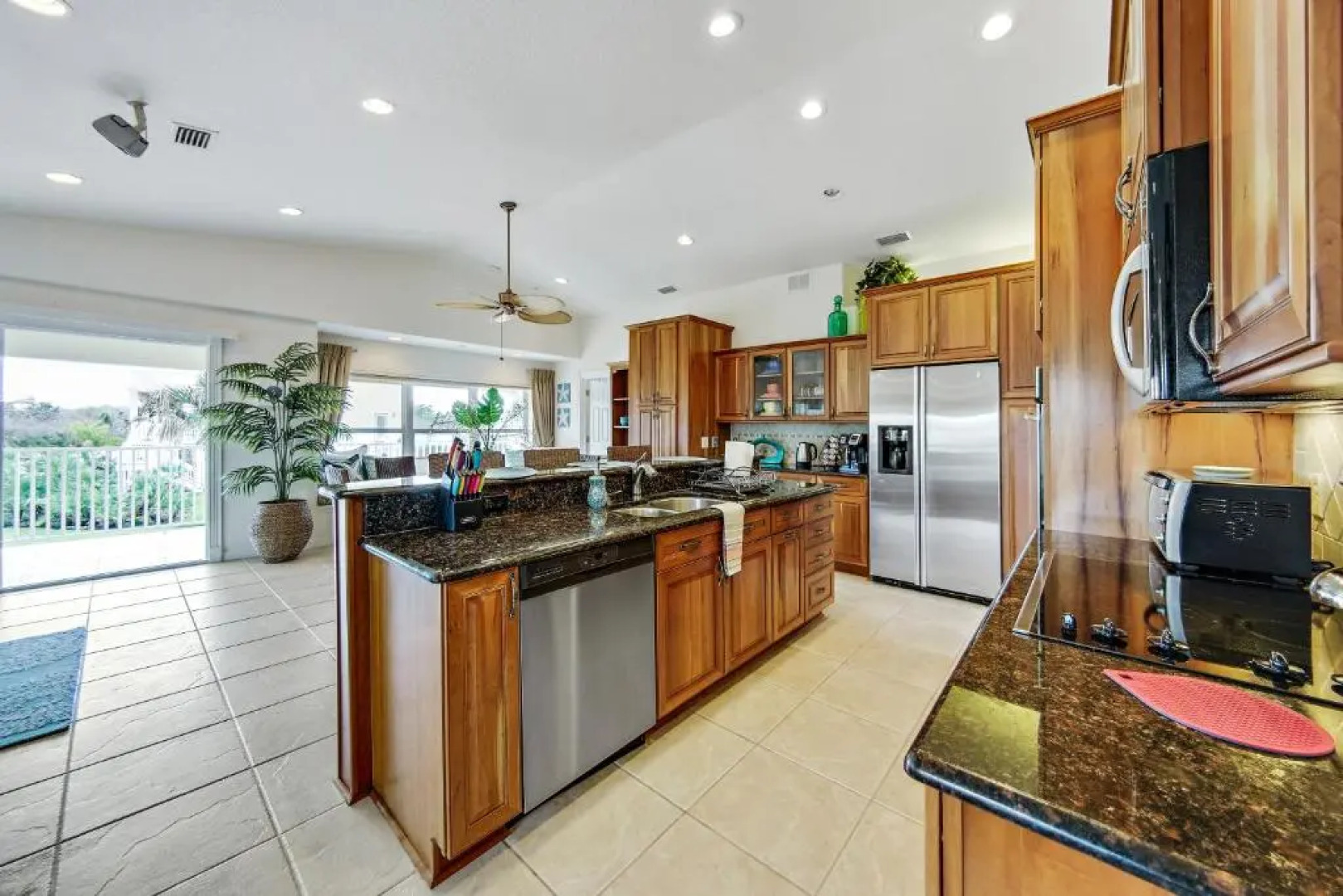 Oasis by the Sea Beach Front Community - Luxurious Pool Spa Home with Waterfall - Sleeps 10 - Come