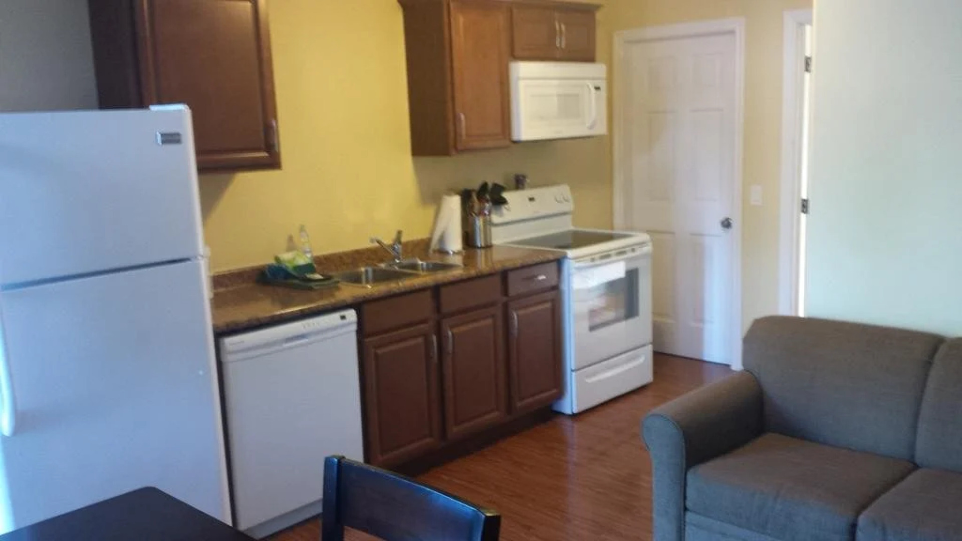 Escarpment Heights Motel