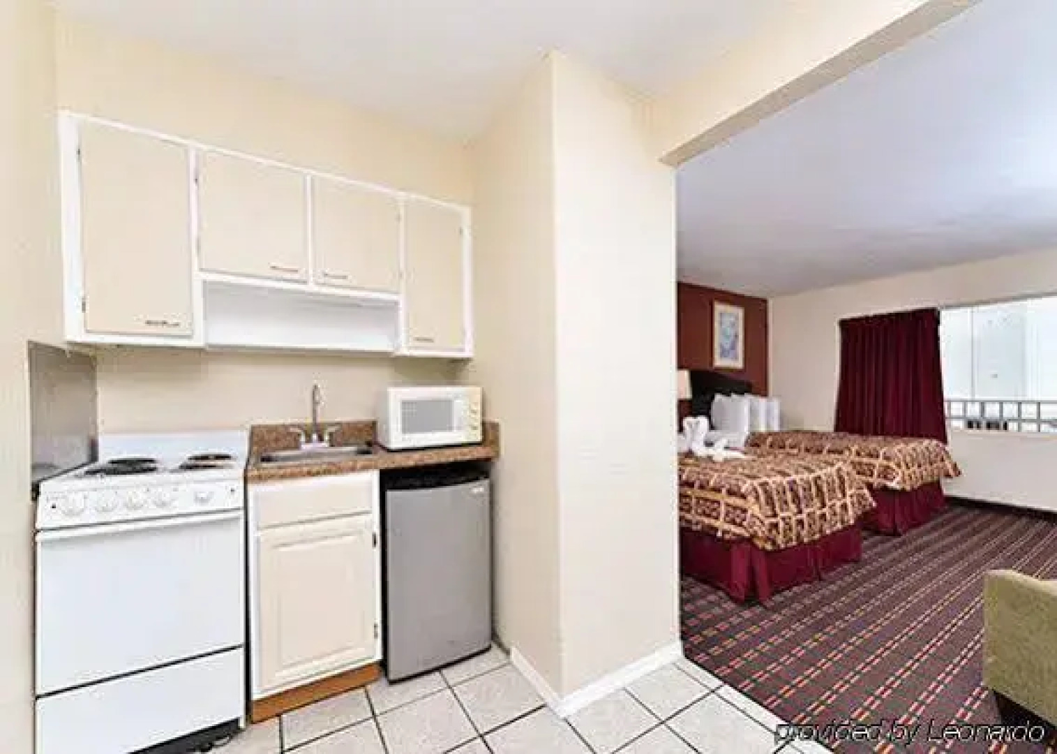 Sunrise Inn On The Beach