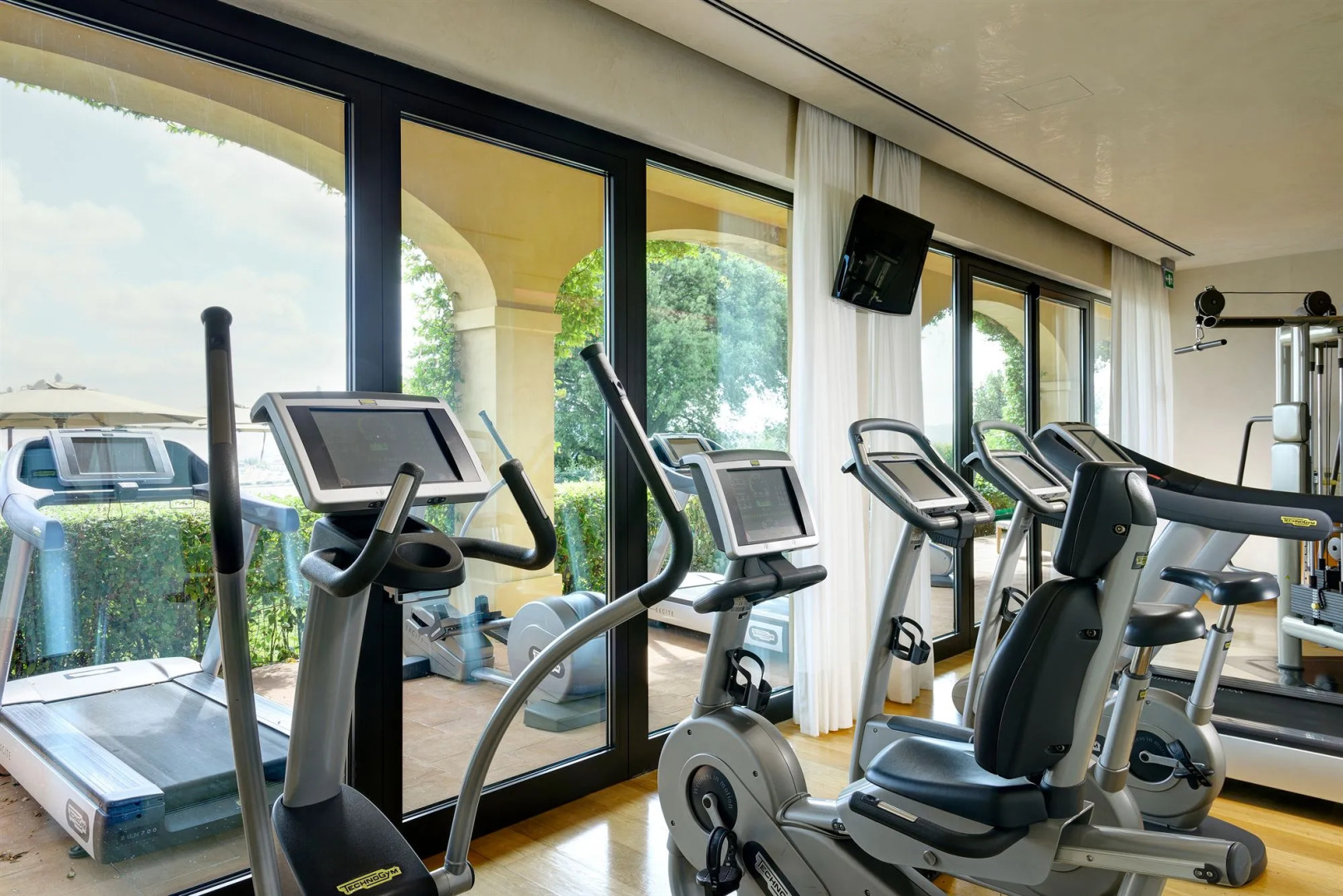 COMO Castello Del Nero