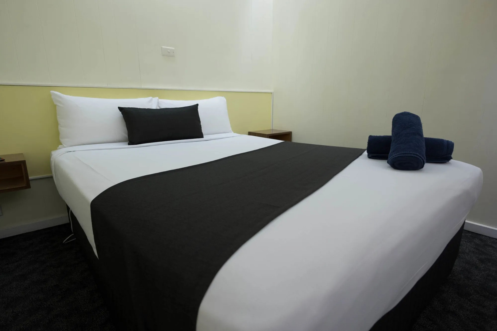 Pioneer Station Motor Inn