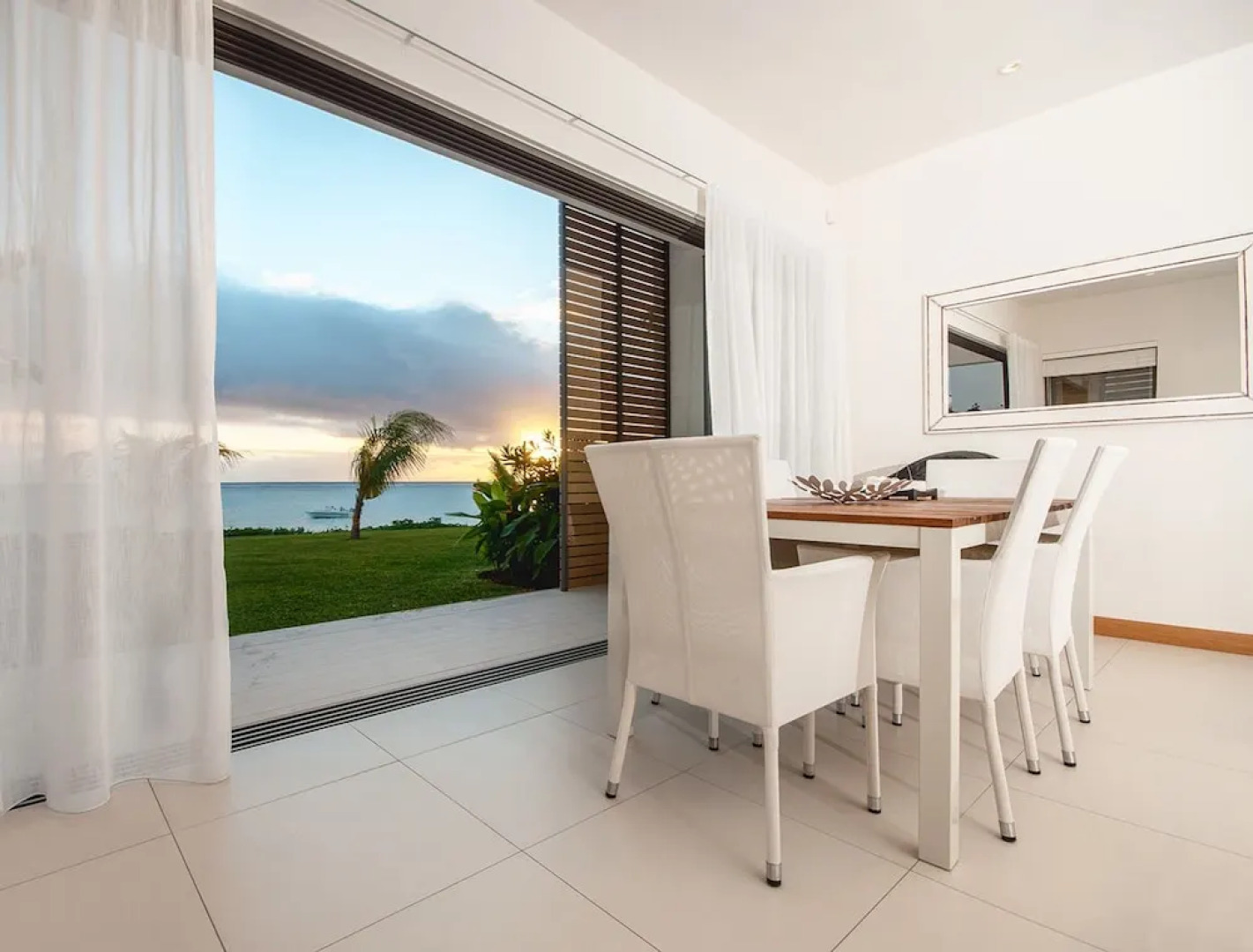 Cap Ouest by Dream Escapes