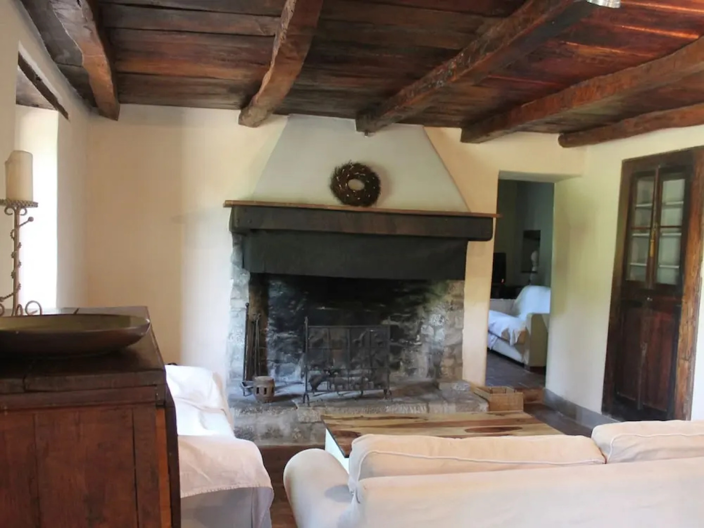 Lavish Villa in Imola Amid the Forest