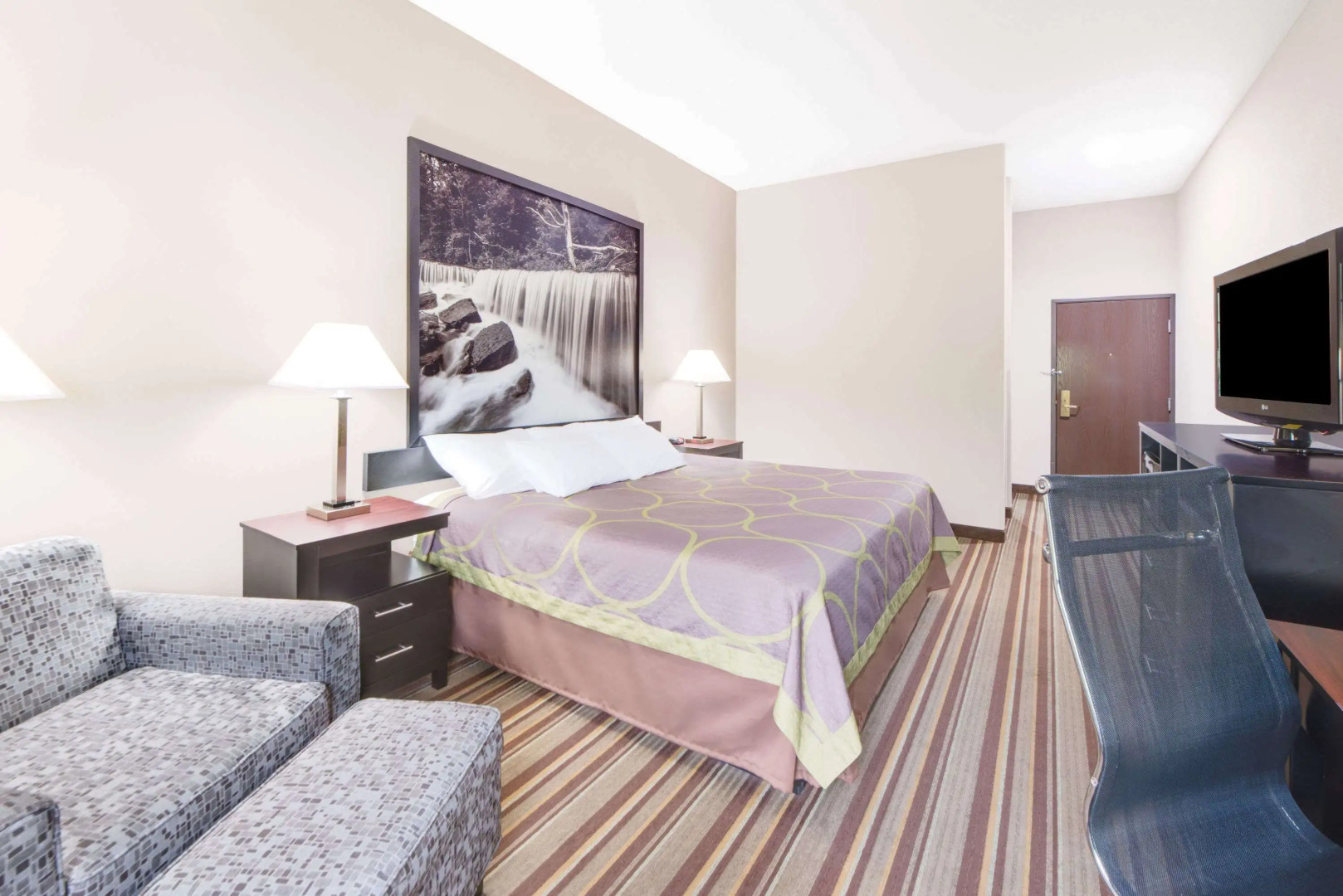 Super 8 By Wyndham Monett