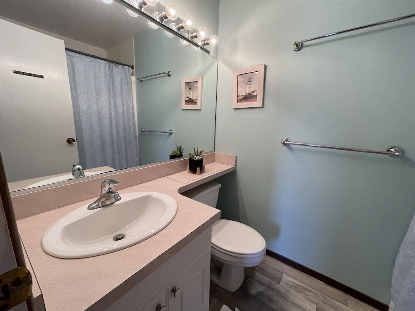 Exhale 3 Bedroom Cottage by RedAwning