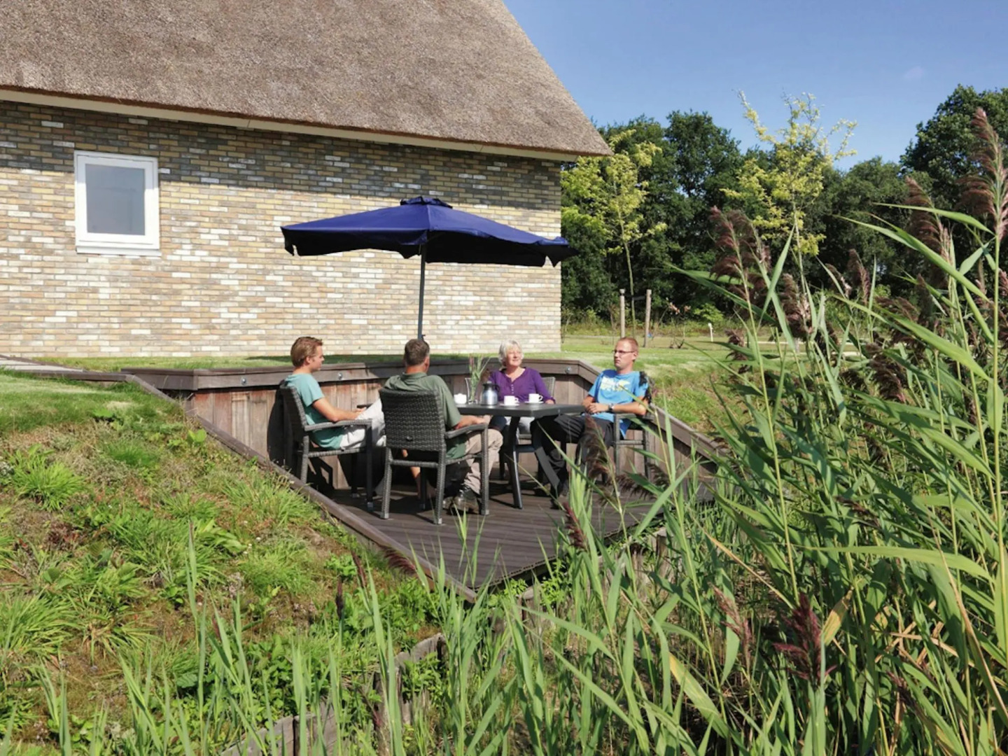 Family Retreat With Garden