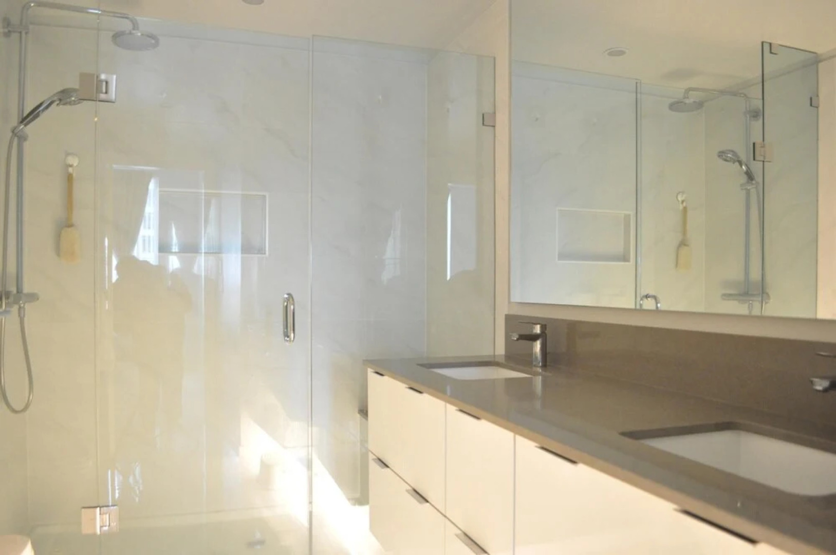 Unfurnished 2 Bedroom Condos Burnaby