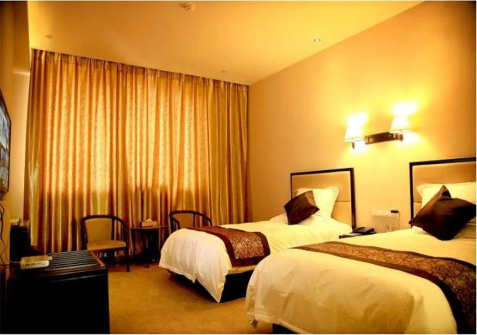 Zhuozhou Shuian Huacheng Hotel