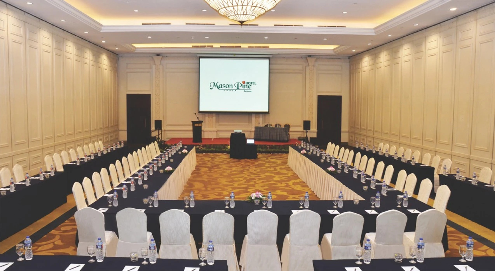 Mason Pine Hotel Bandung