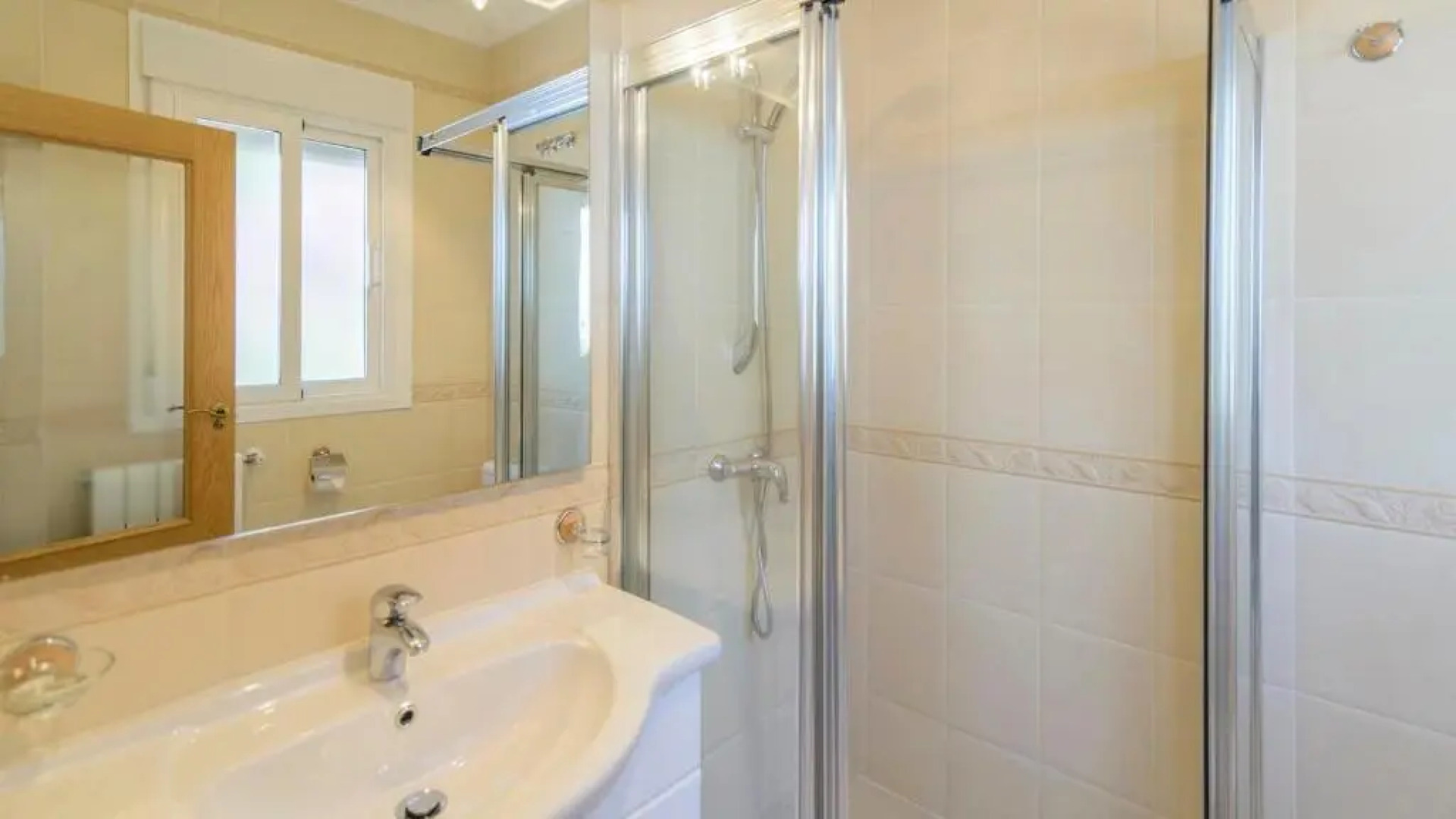 Villa Maria de Periana by Ruralidays