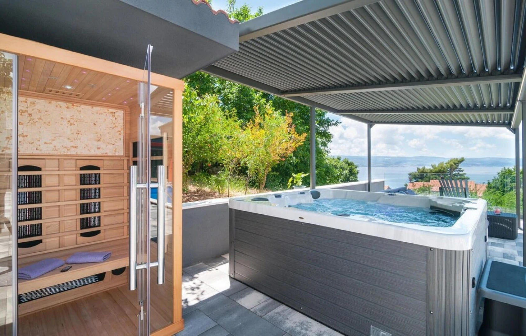 Beautiful Home in Omis With Wifi and 4 Bedrooms