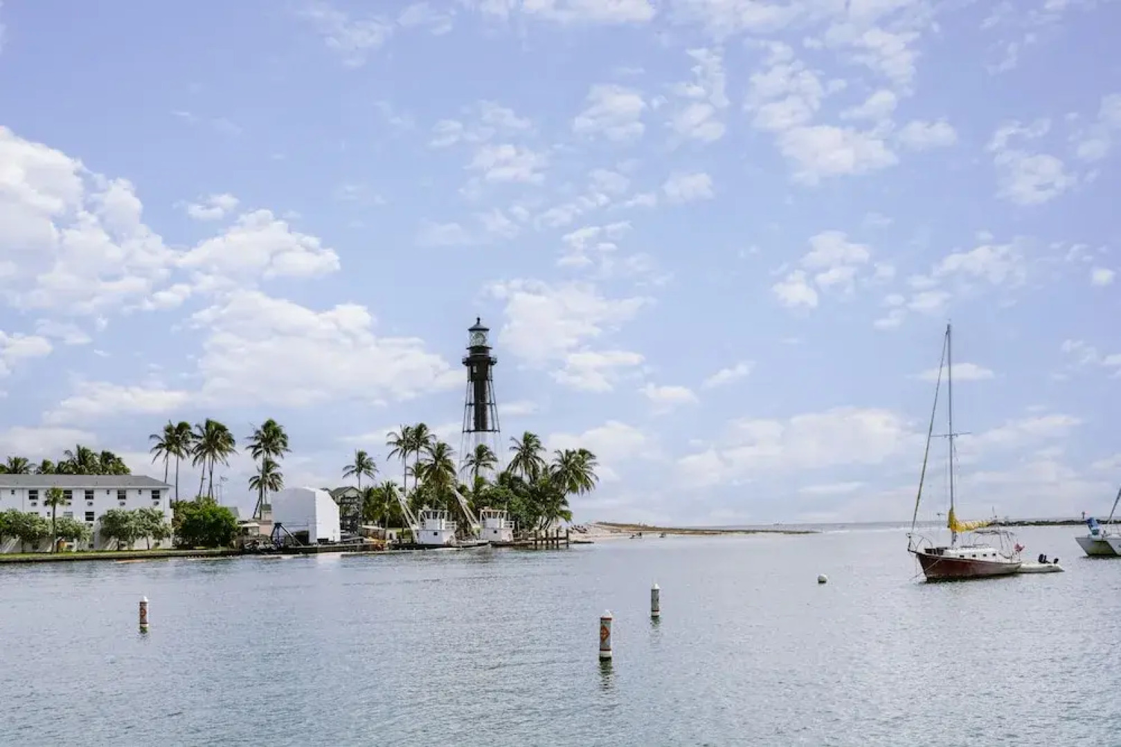 Hillsboro Beach Resort by Kasa