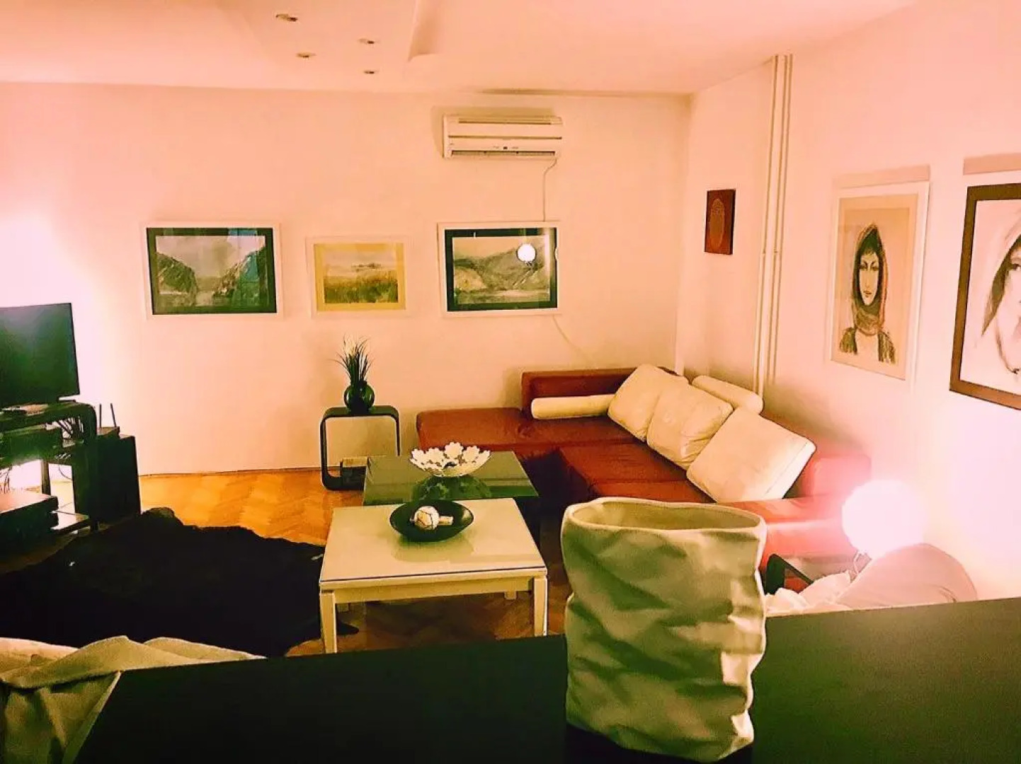 Villa Mina Kladovo, entire charming house with 5 bedrooms