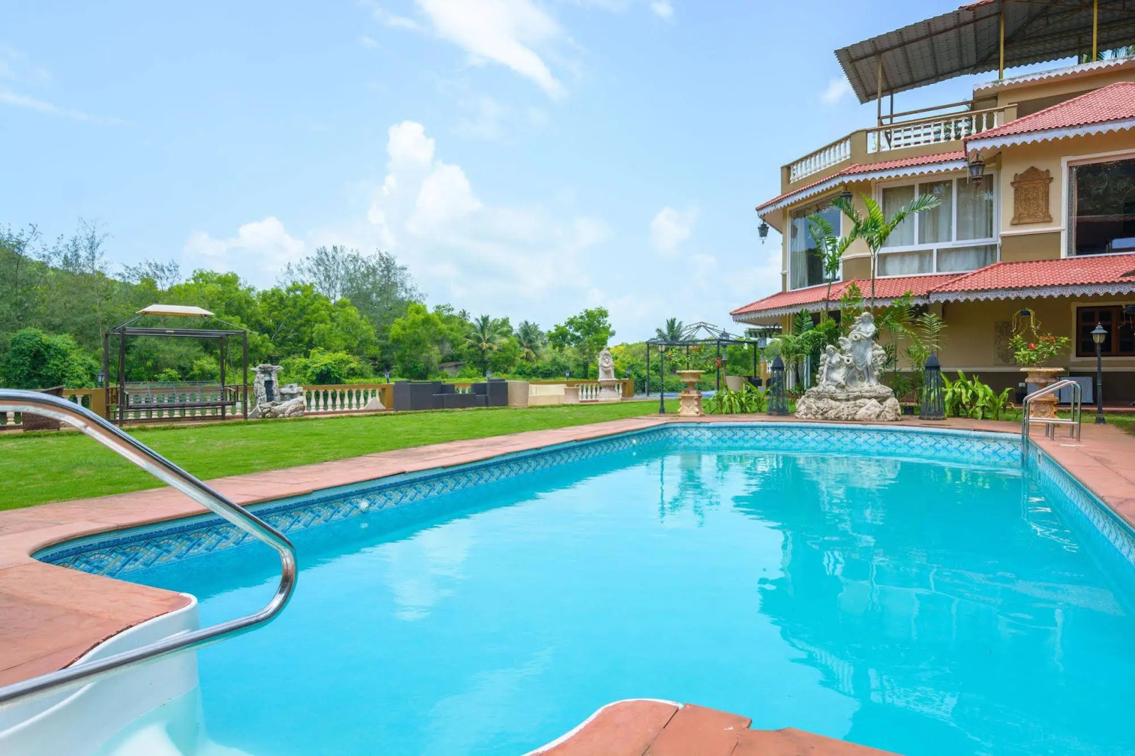 Stone Wood River Front