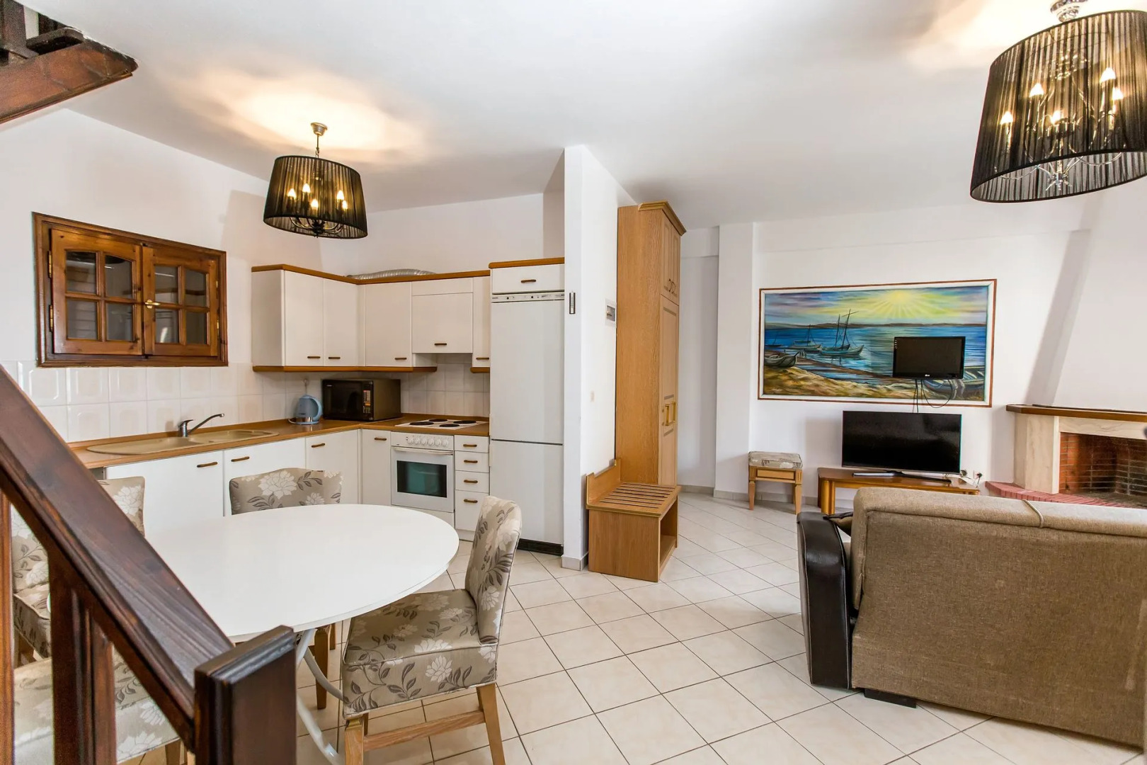 Villa Beach, by Greek Pride