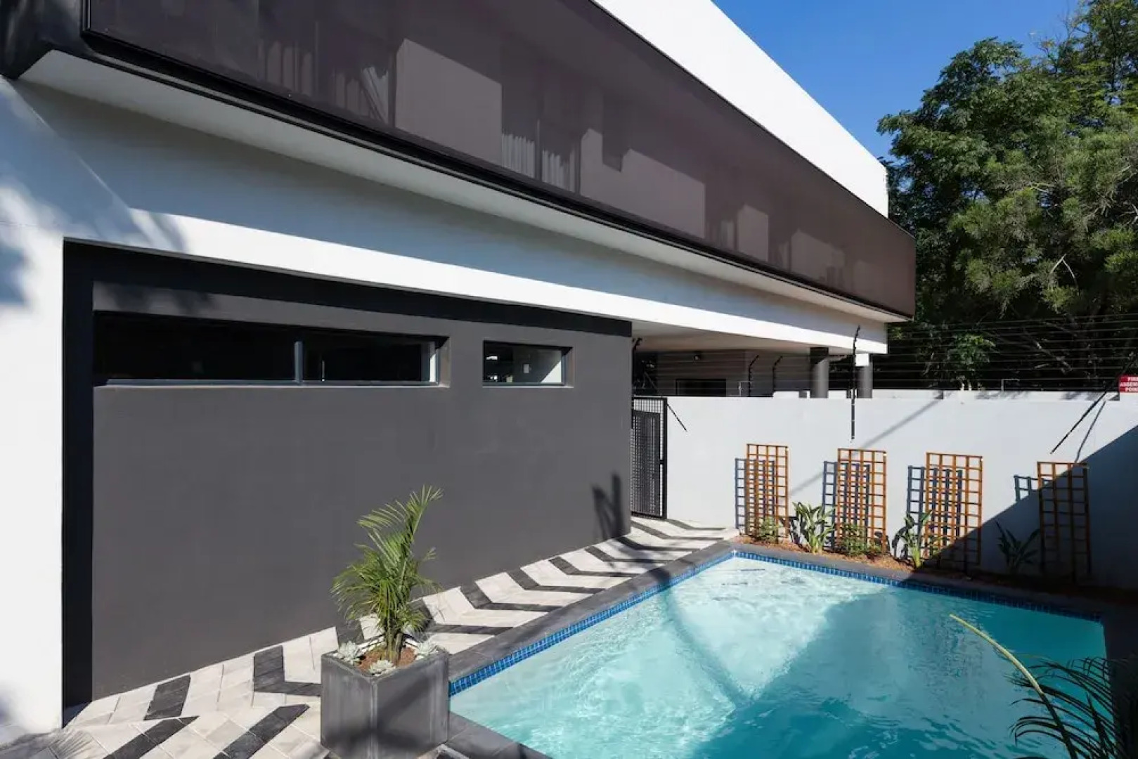 City Mews on Independence