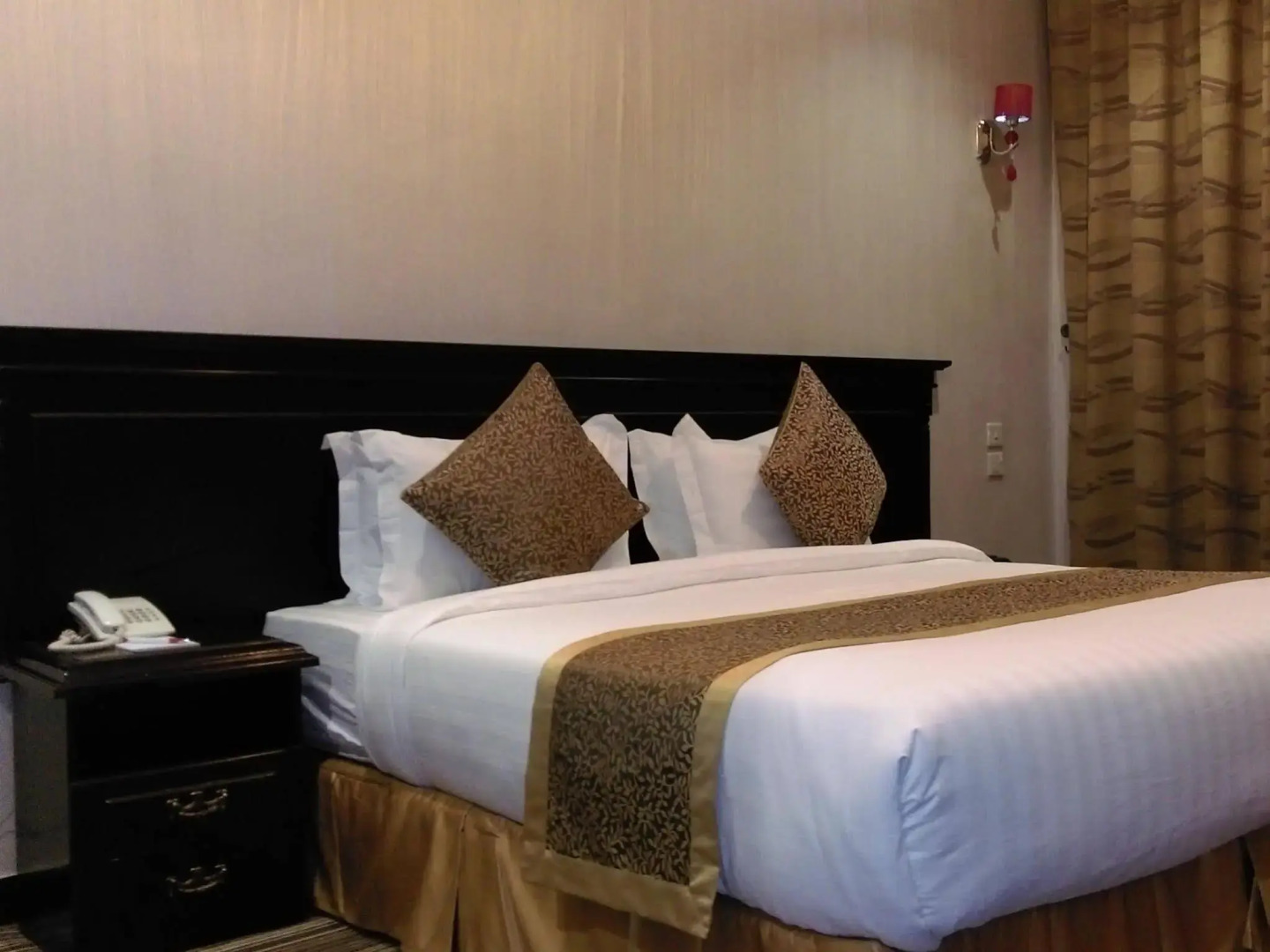 La Fontaine Sarat Abha Hotel