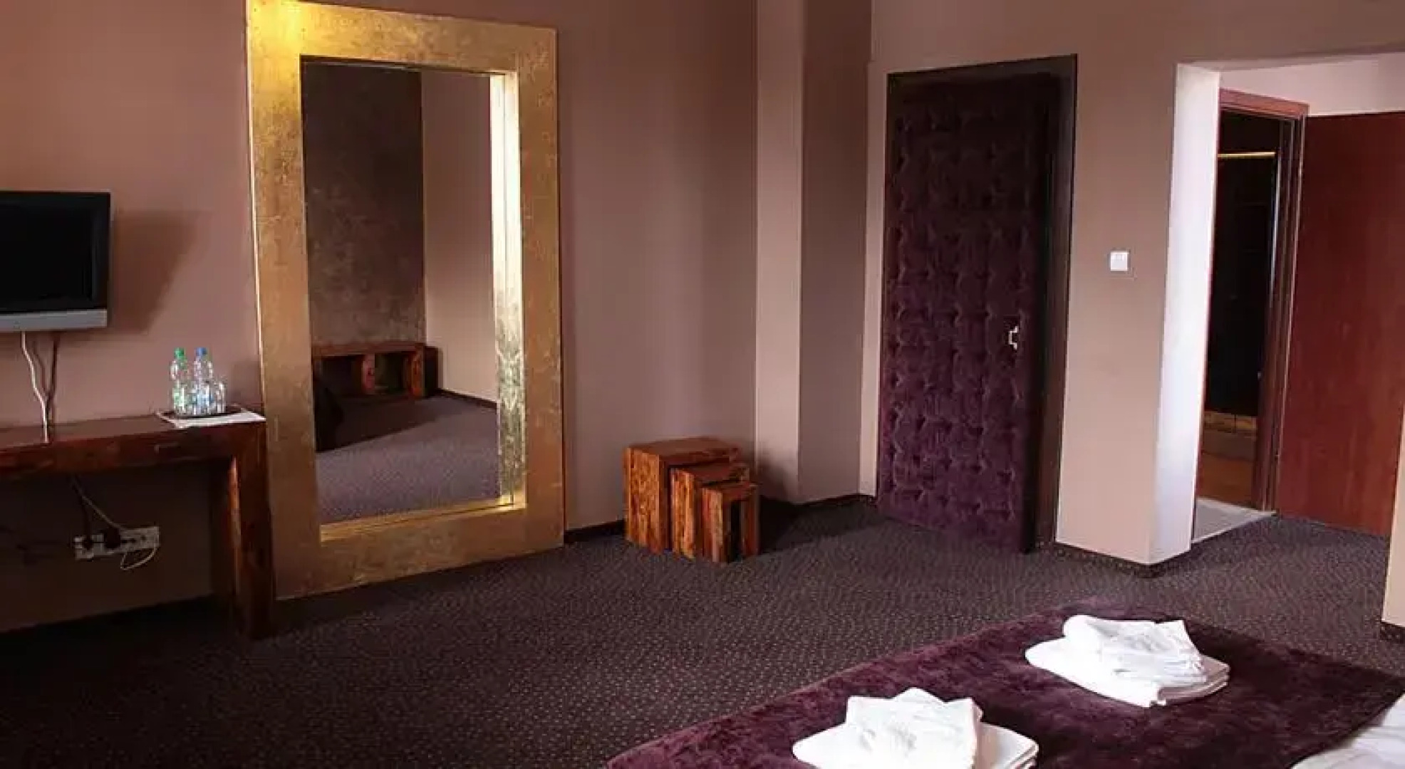 A PROPOS Hotel, Restauracja, Club