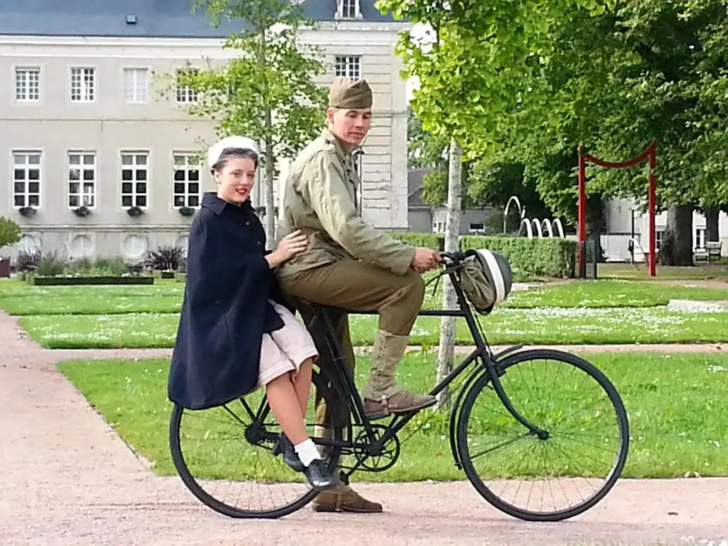 Villa With 4 Bedrooms in Saint-germain-du-pert, With Pool Access, Encl