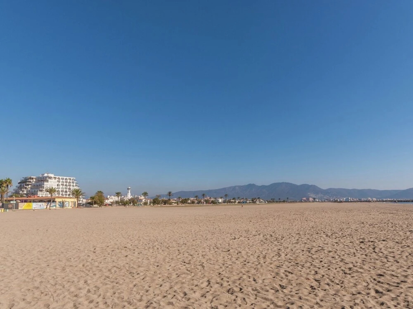 Holiday Home in Complex near Sea