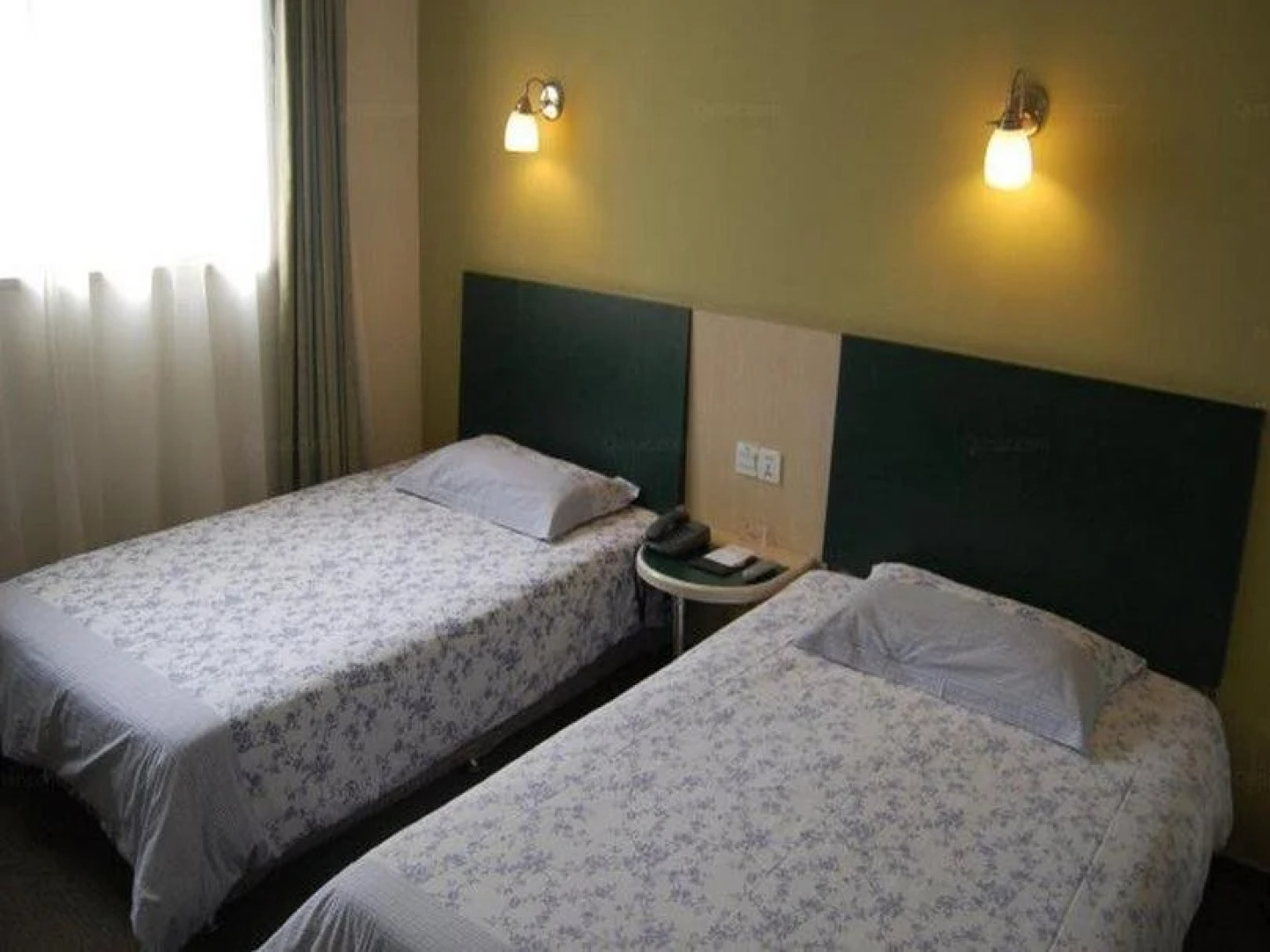 Motel 168 Dalian Youhao Square Inn