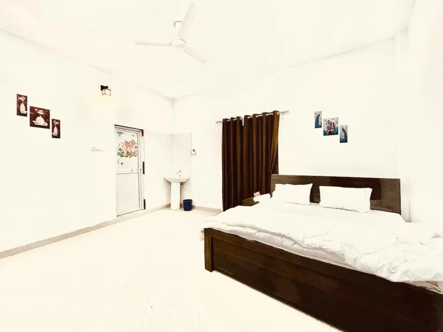 Goroomgo Ashoka Aashram Homestay Ayodhya