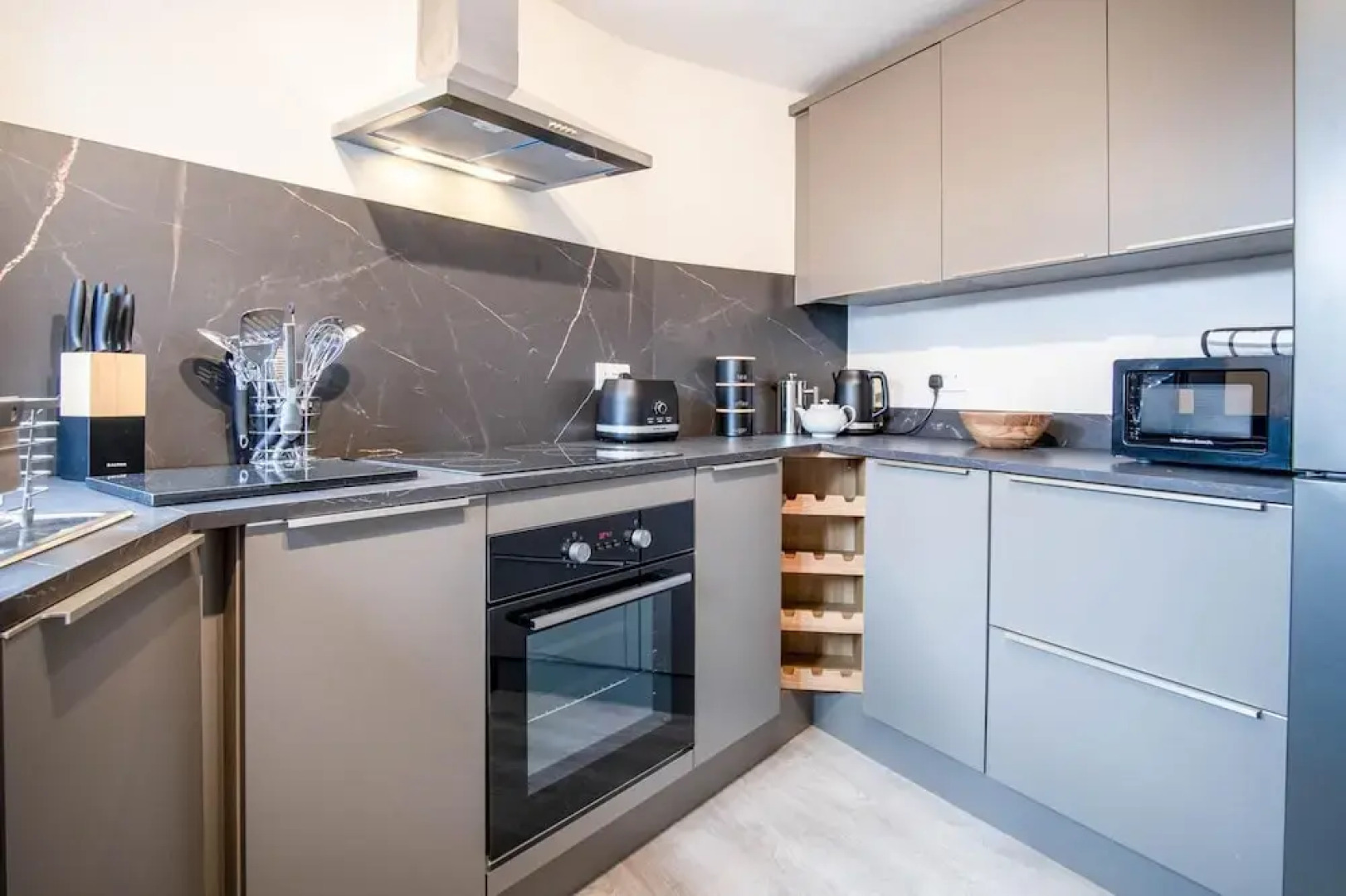 No 7 Moorfield Road - 3 Bed Townhouse - Narberth