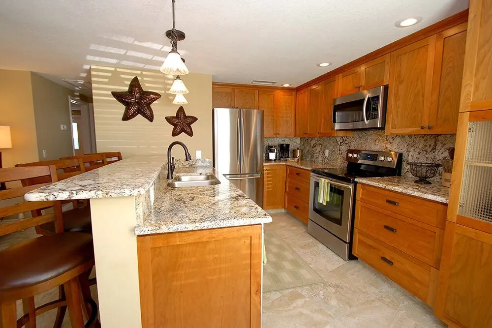 Beach Breeze Unit 2 by Anna Maria