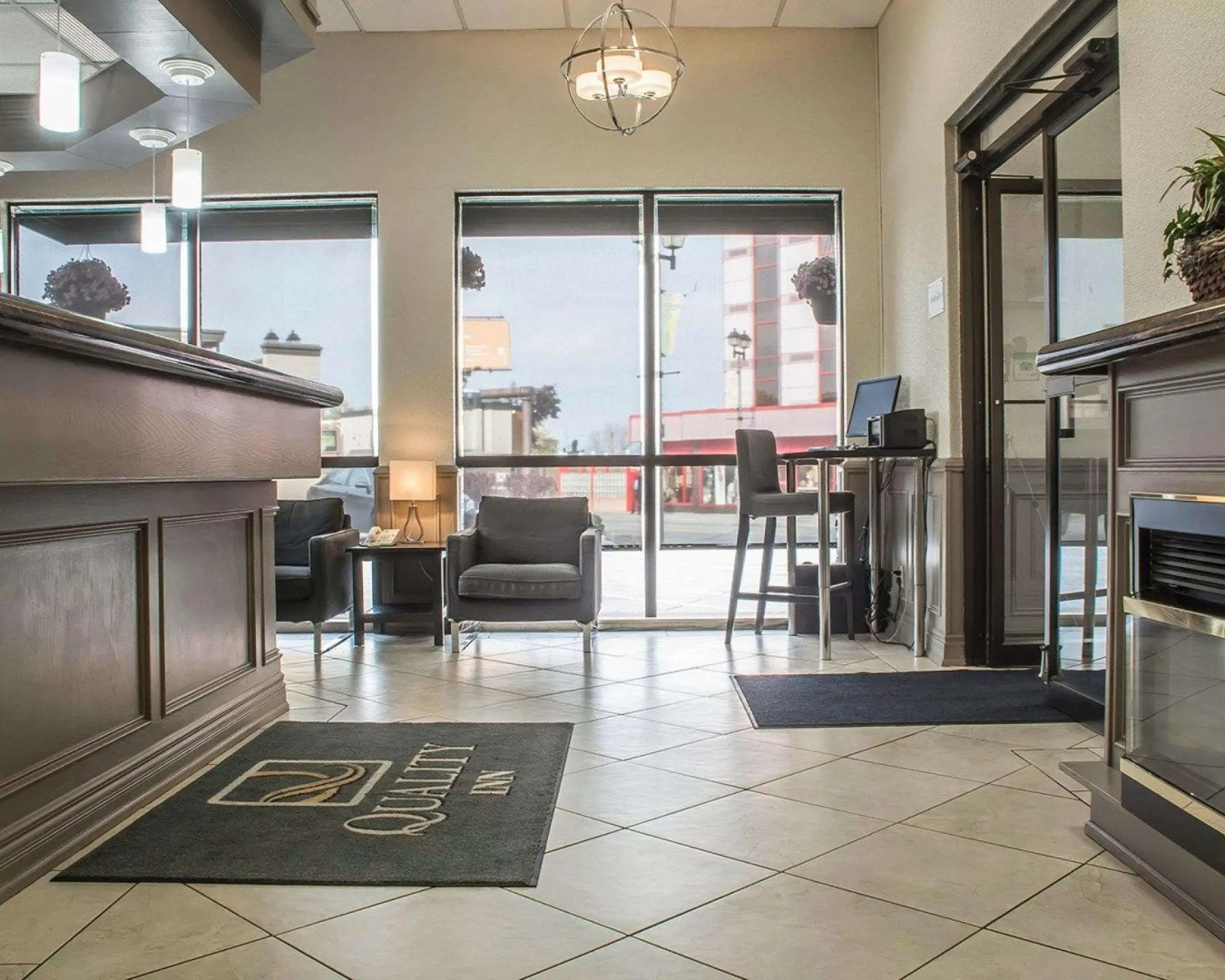 Quality Inn & Suites