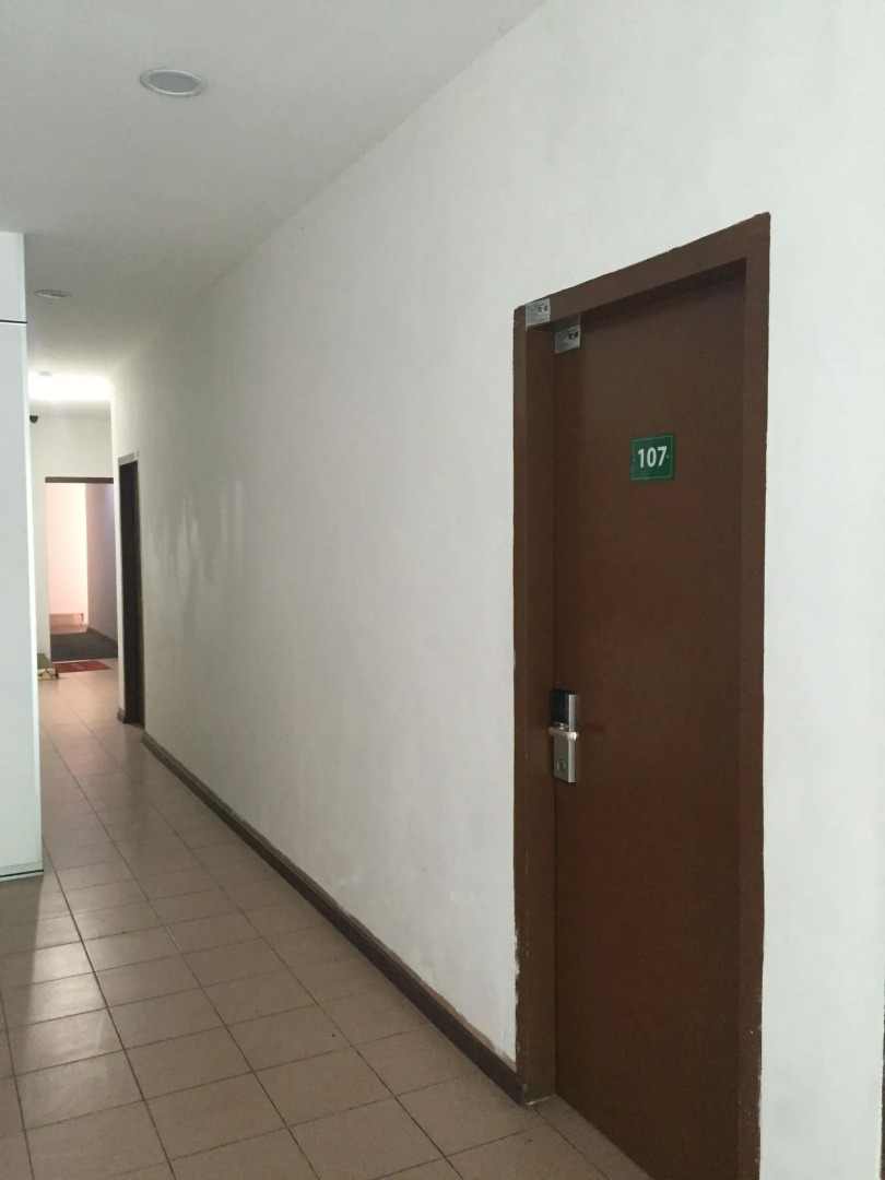 OYO 850 Gold Star Hotel