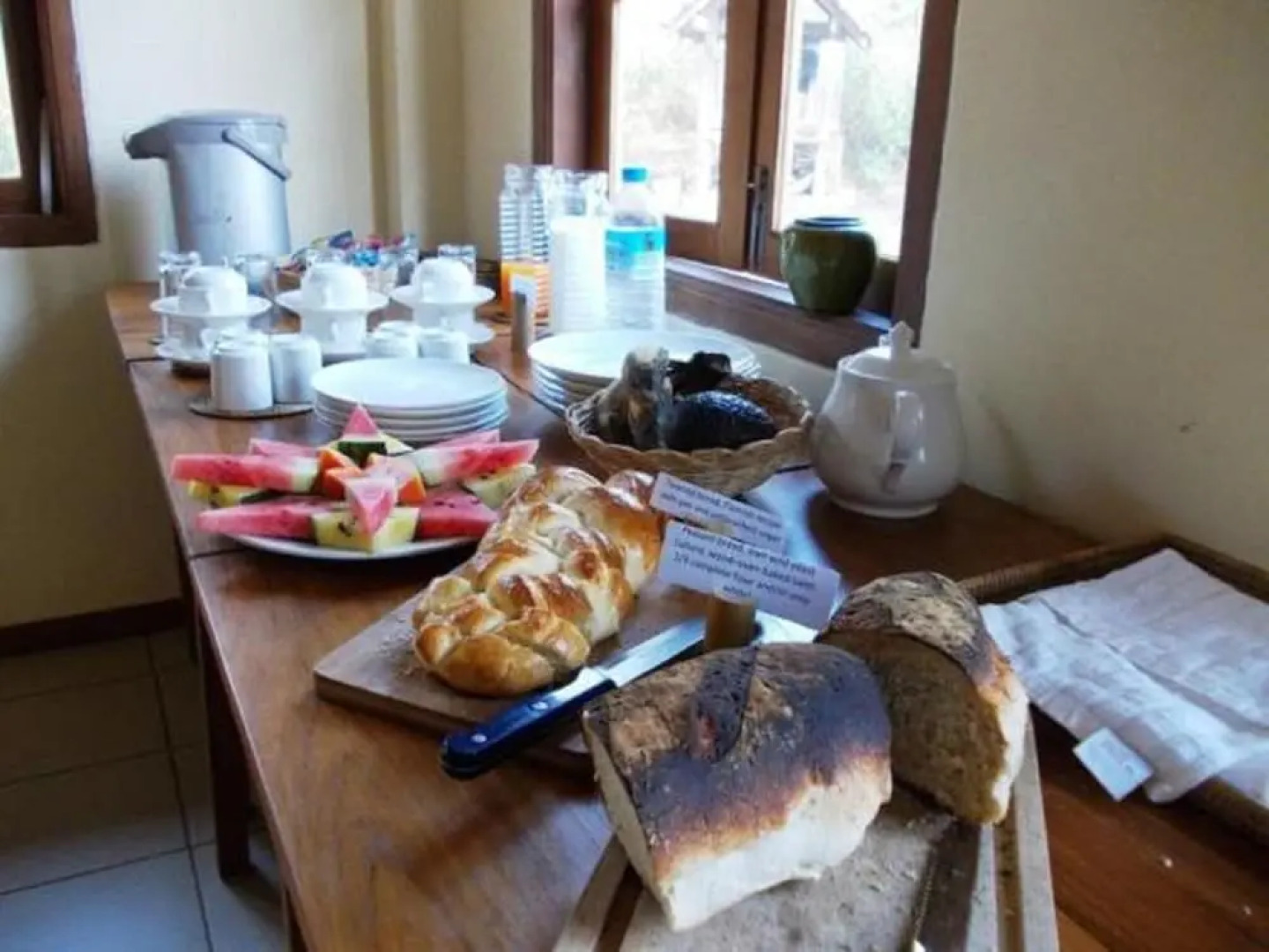 Thitaw Lay House B & B