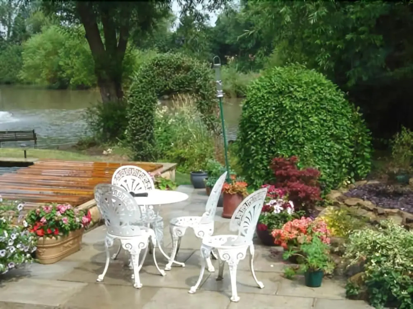 The Willows Bed & Breakfast