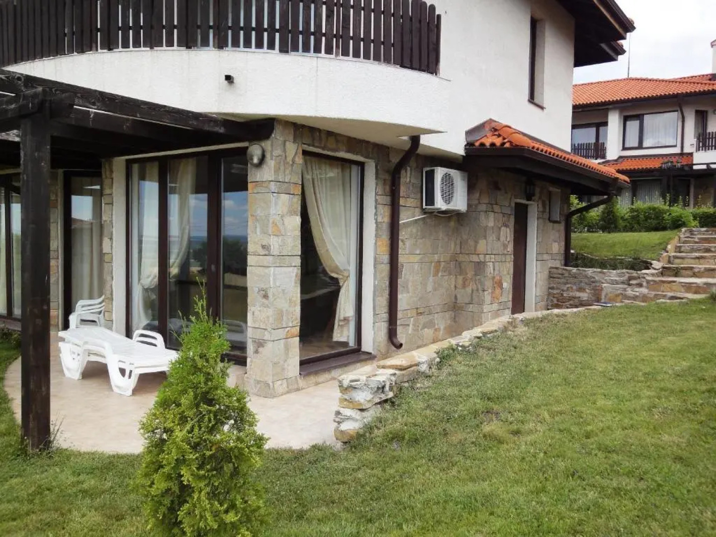 Bay View Villas - Luxury Villas & Apartments