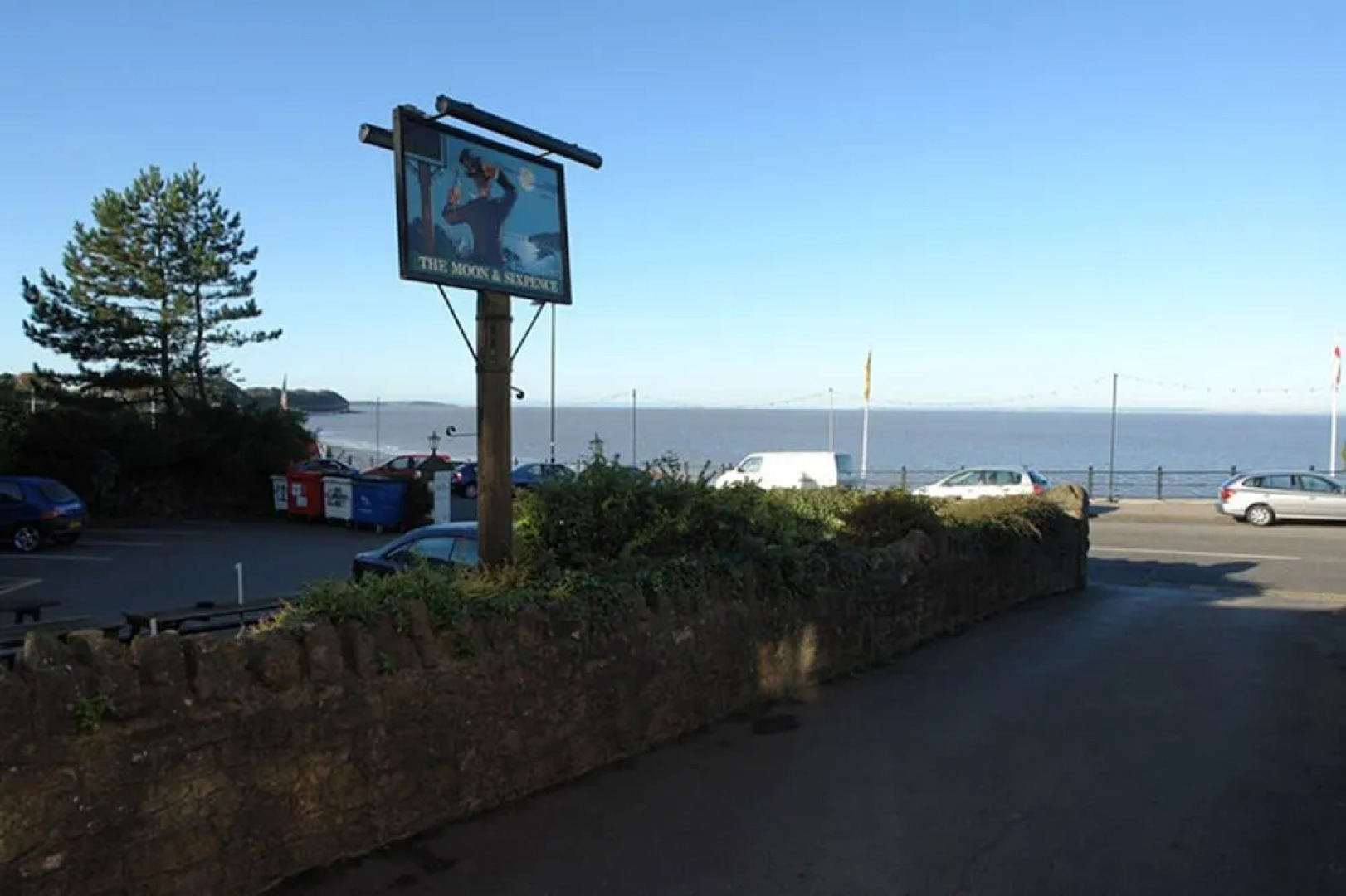 The Moon And Sixpence