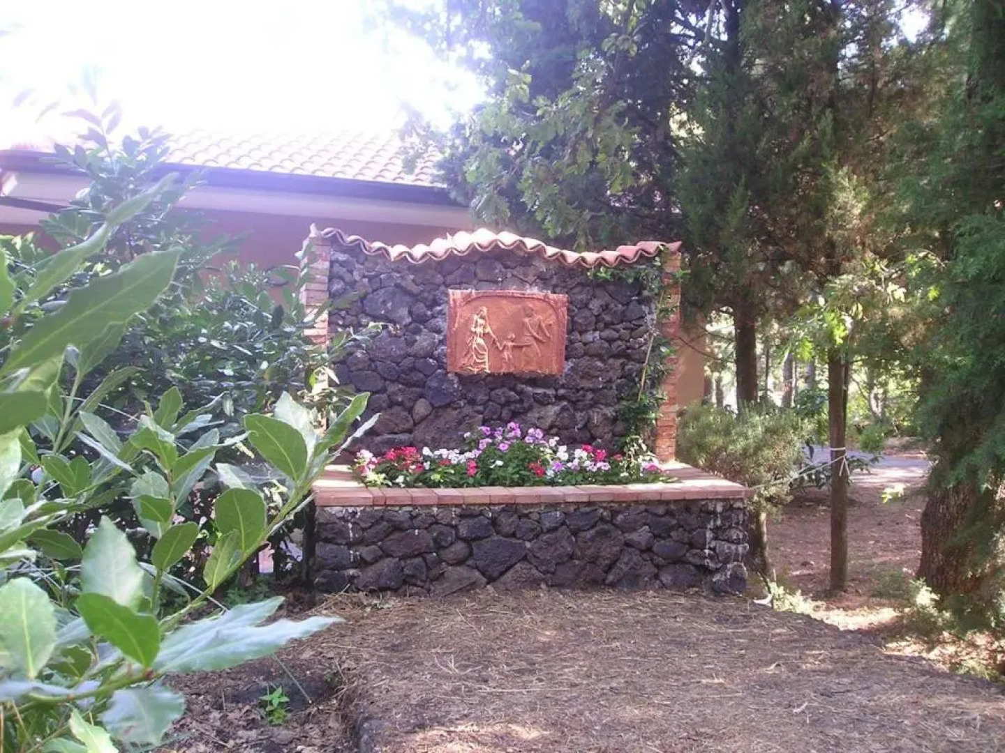 Villa sull'Etna immersa nel bosco