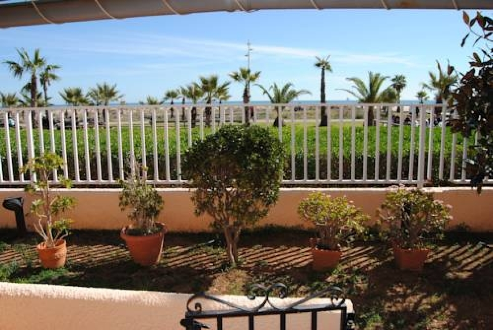 Restaurante - Habitaciones La Ola