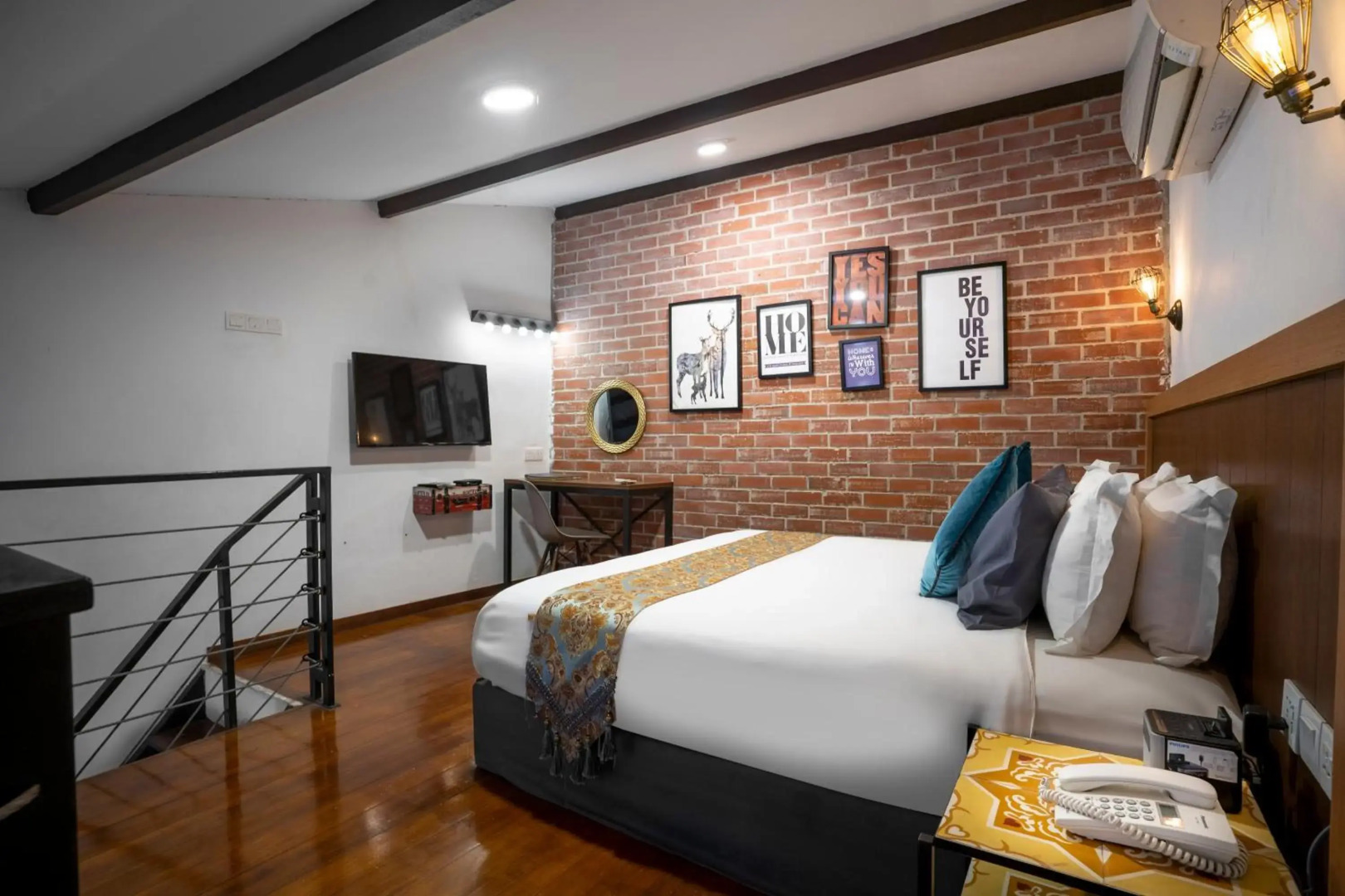 Reunion Heritage House