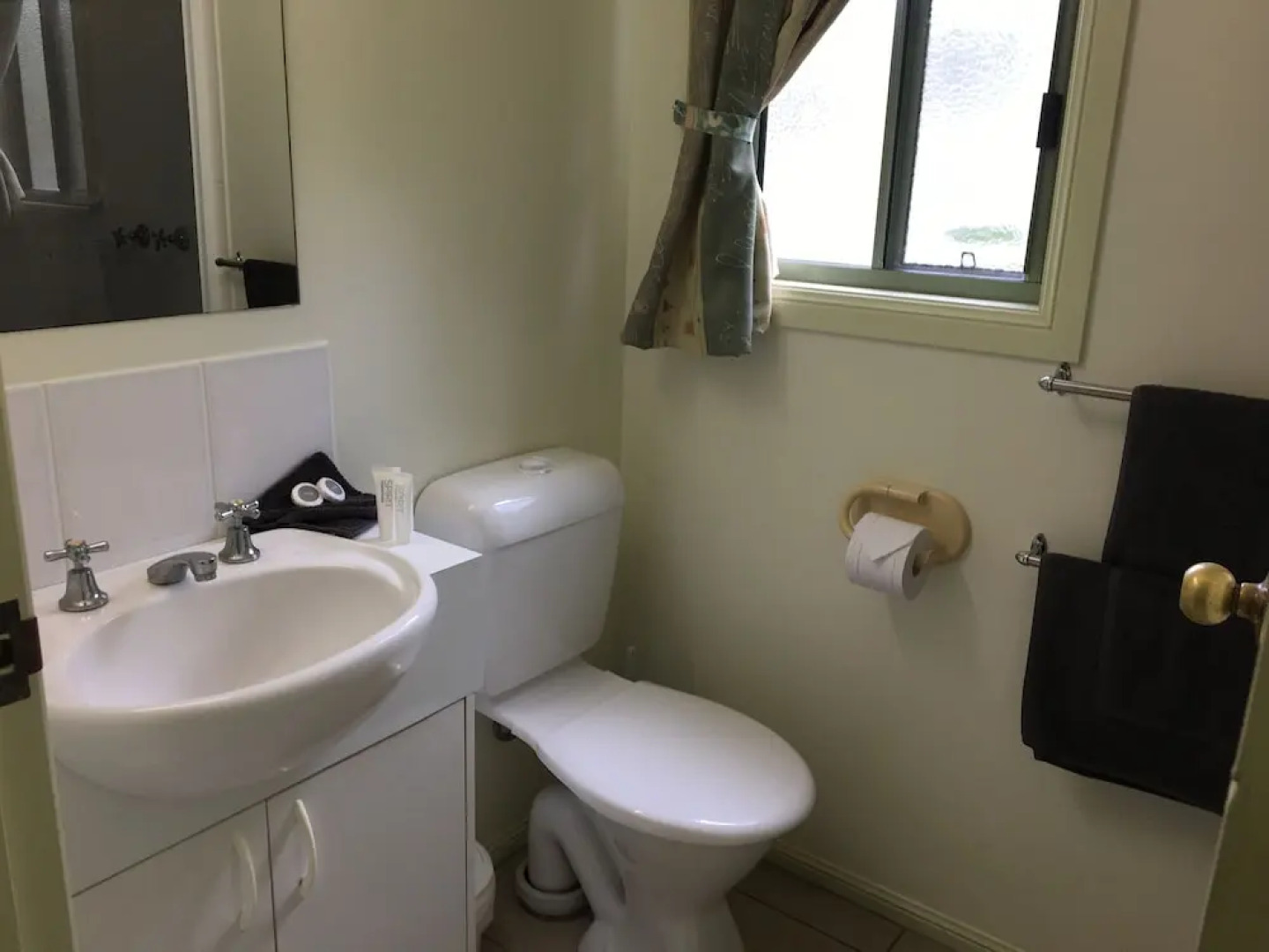 Cairns Crystal Cascades Holiday Park