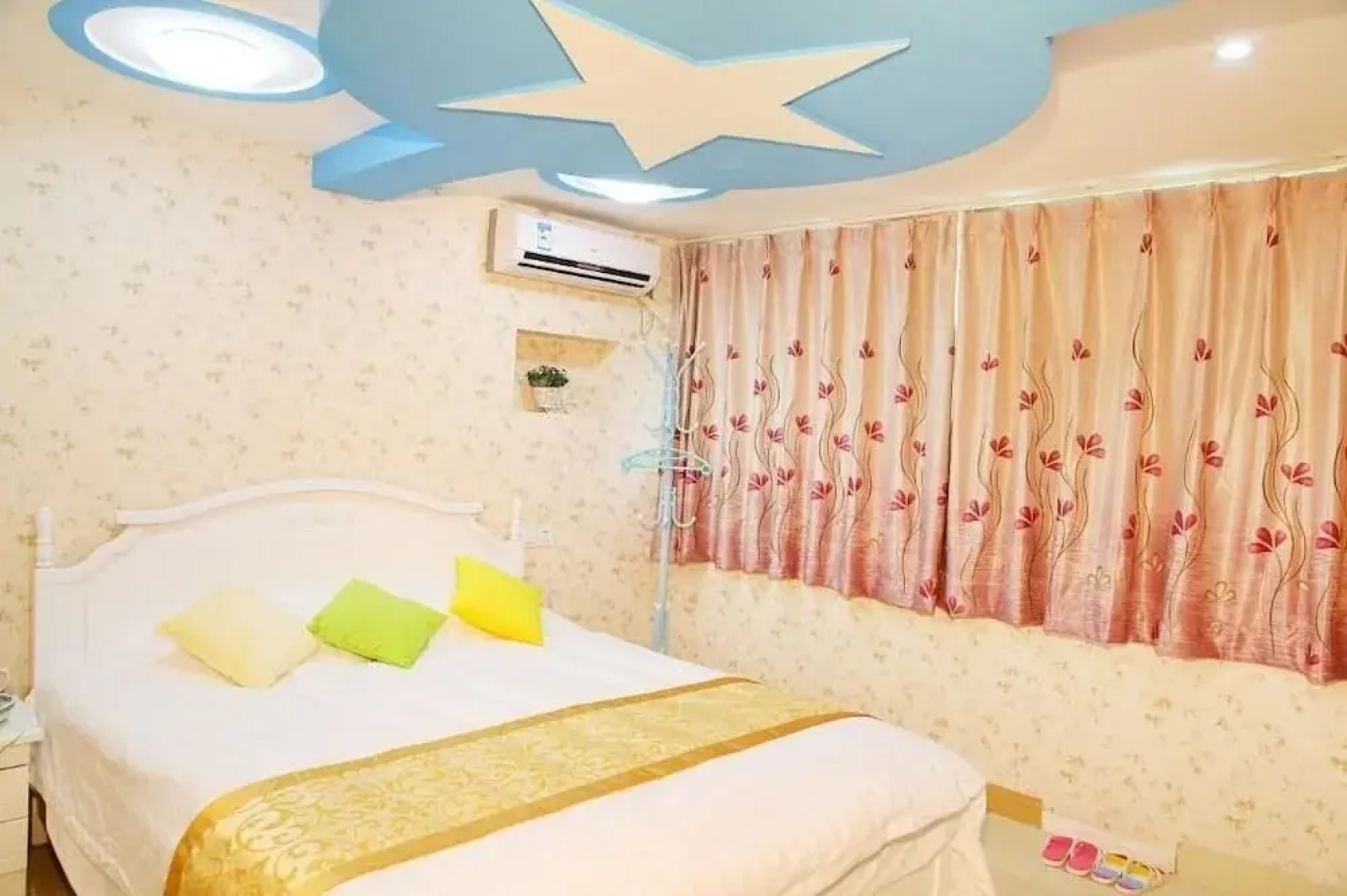 Xiamen Bloom Pinellia Holiday Home