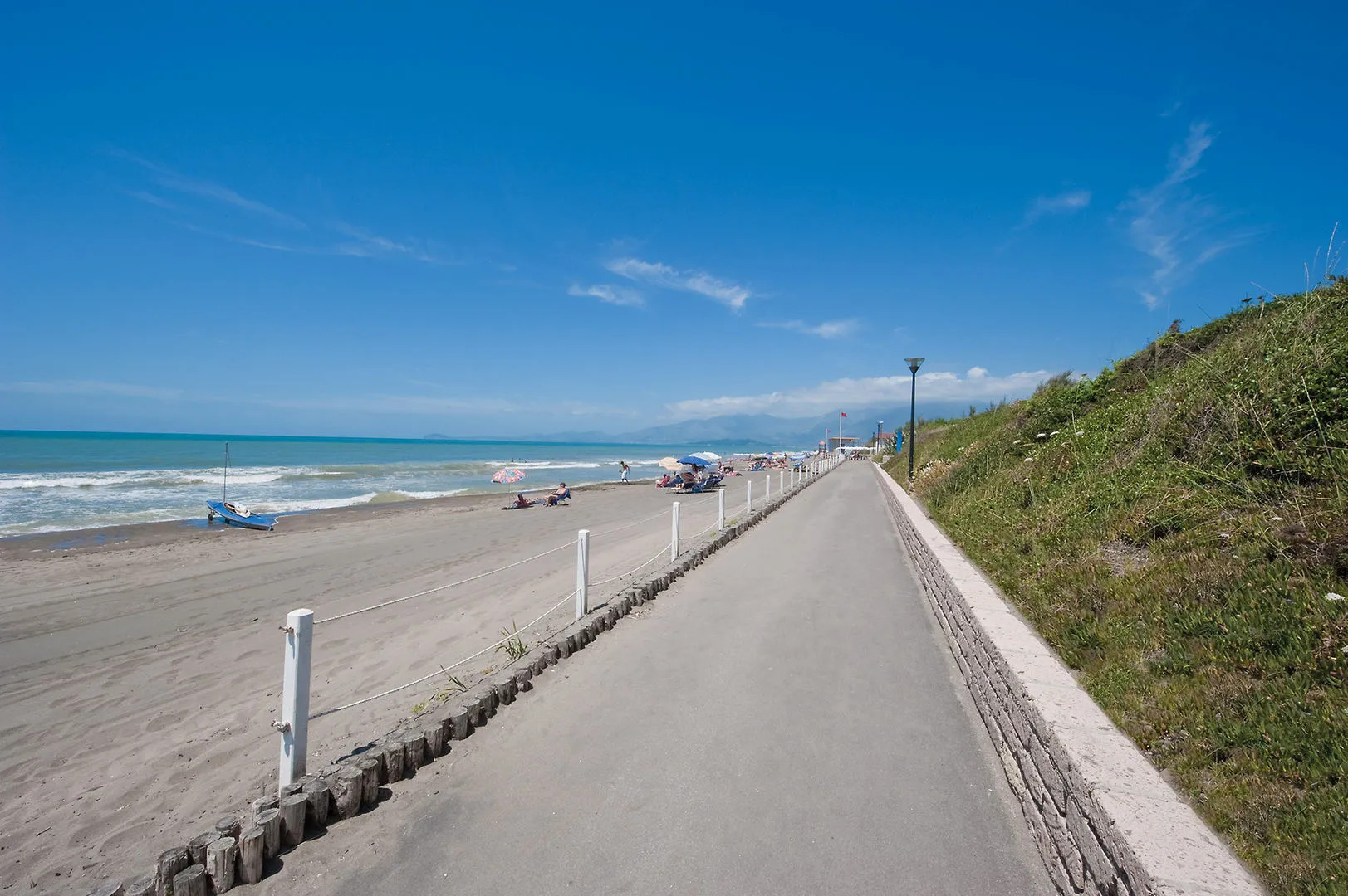 Baia Domizia Camping Village