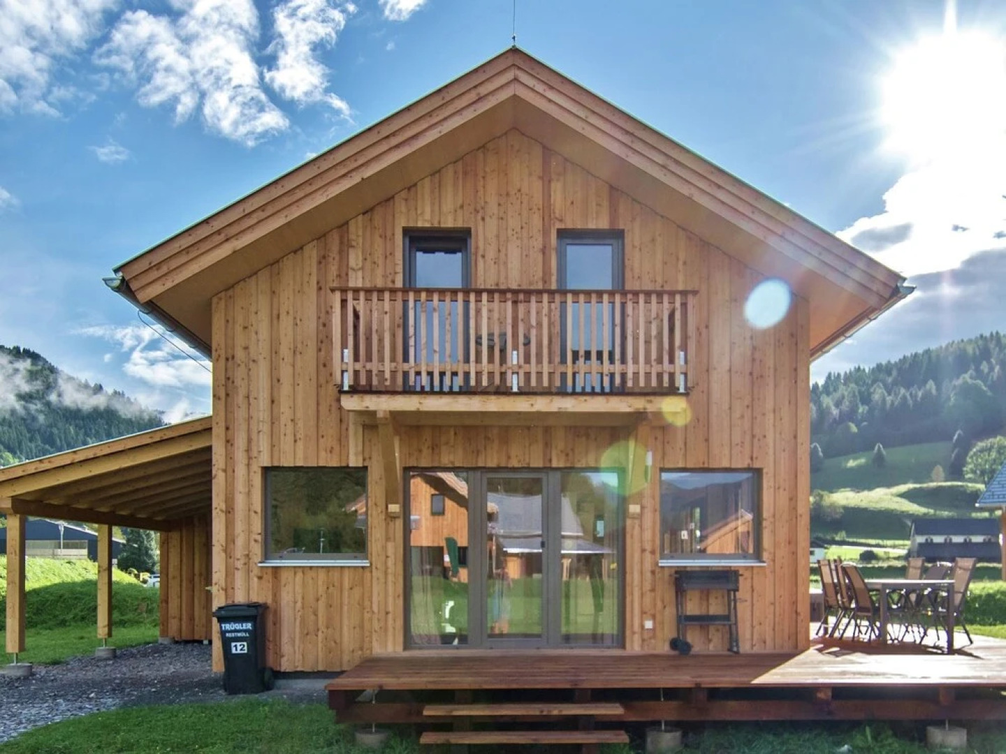 Lovely Chalet With Whirlpool