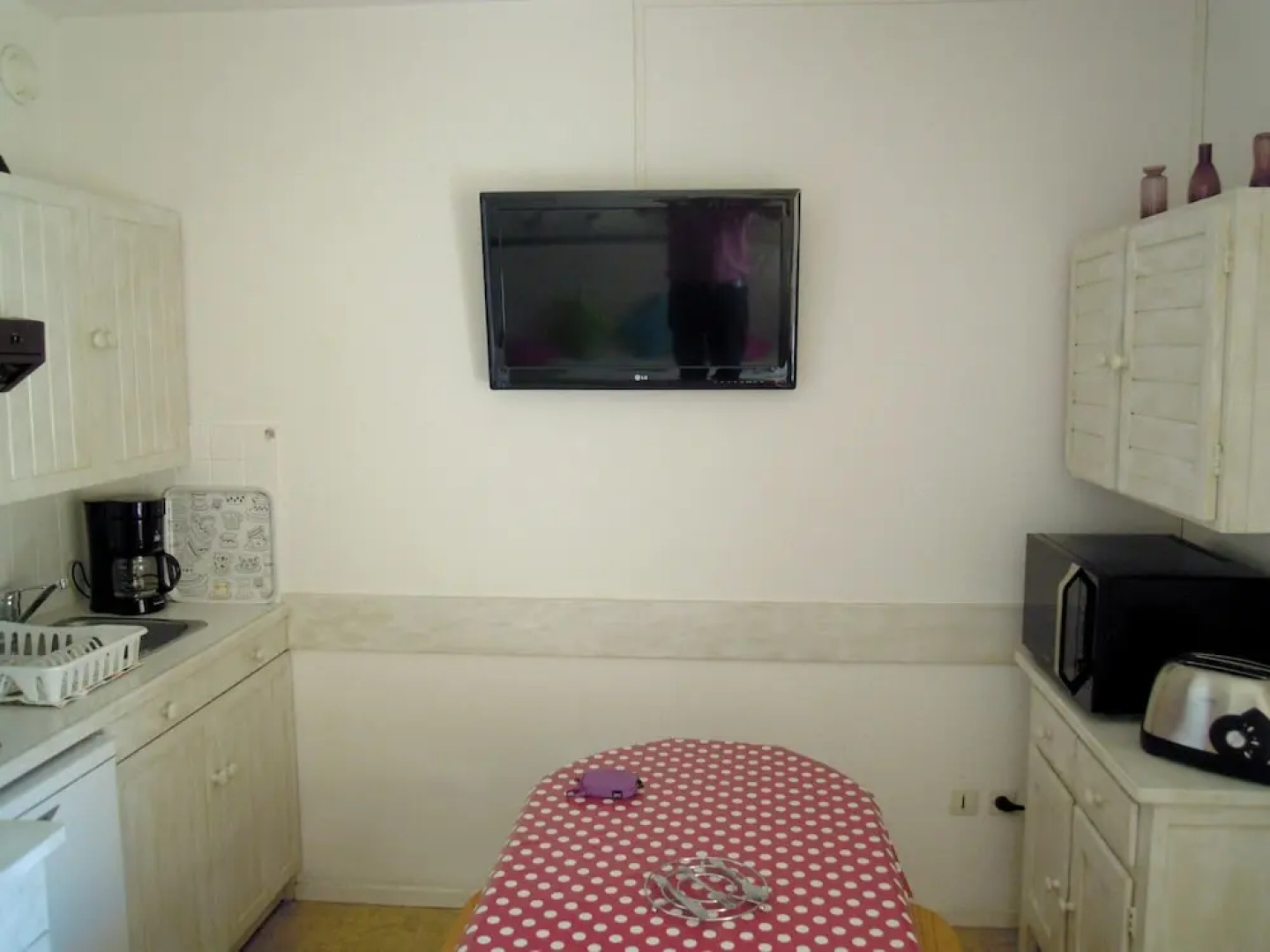 Studio in Leucate, With Balcony - 250 m From the Beach